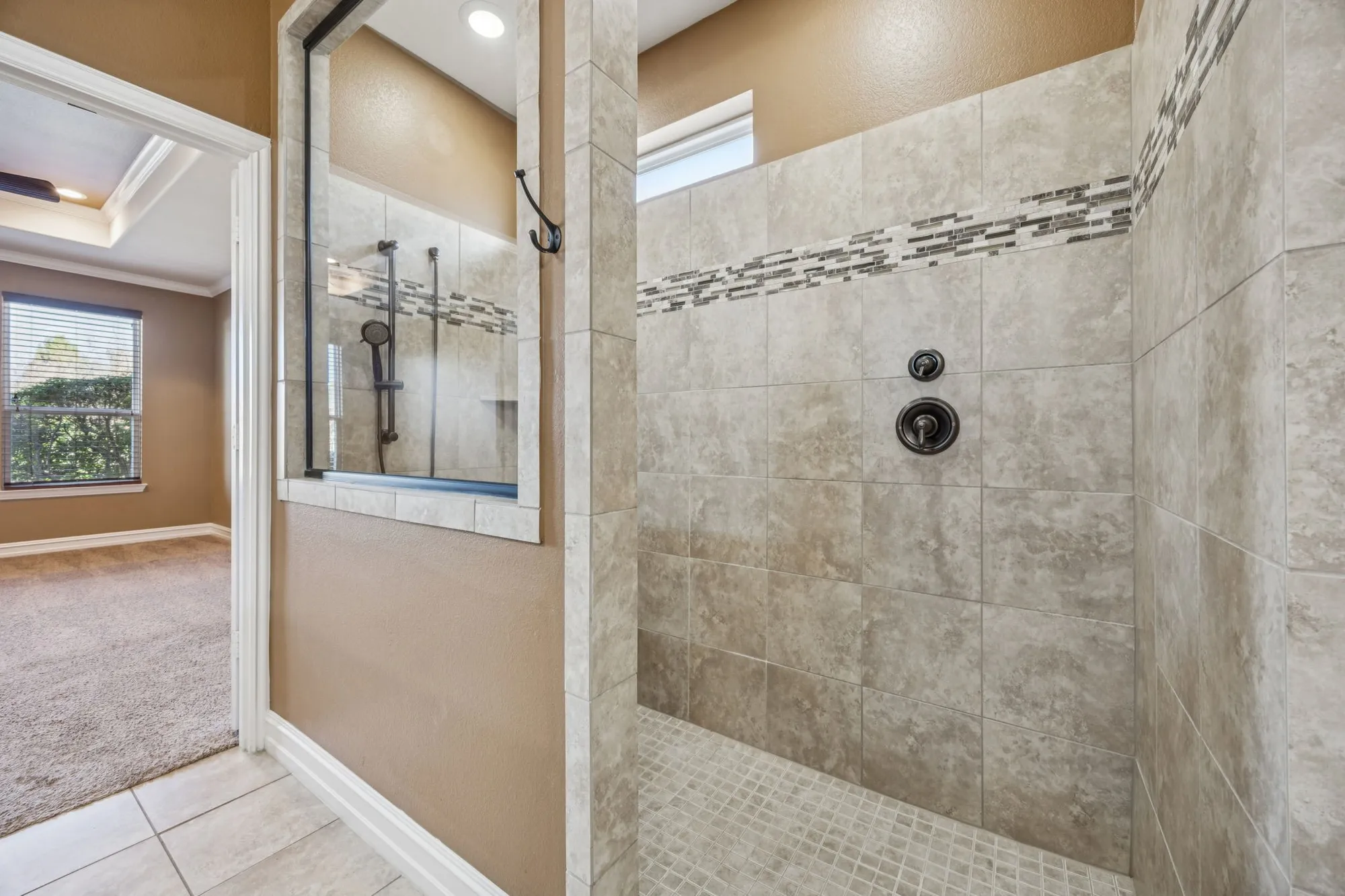 Property Slideshow image 18 of 31 | 1728 hacienda heights ln, Frisco, TX, 75036