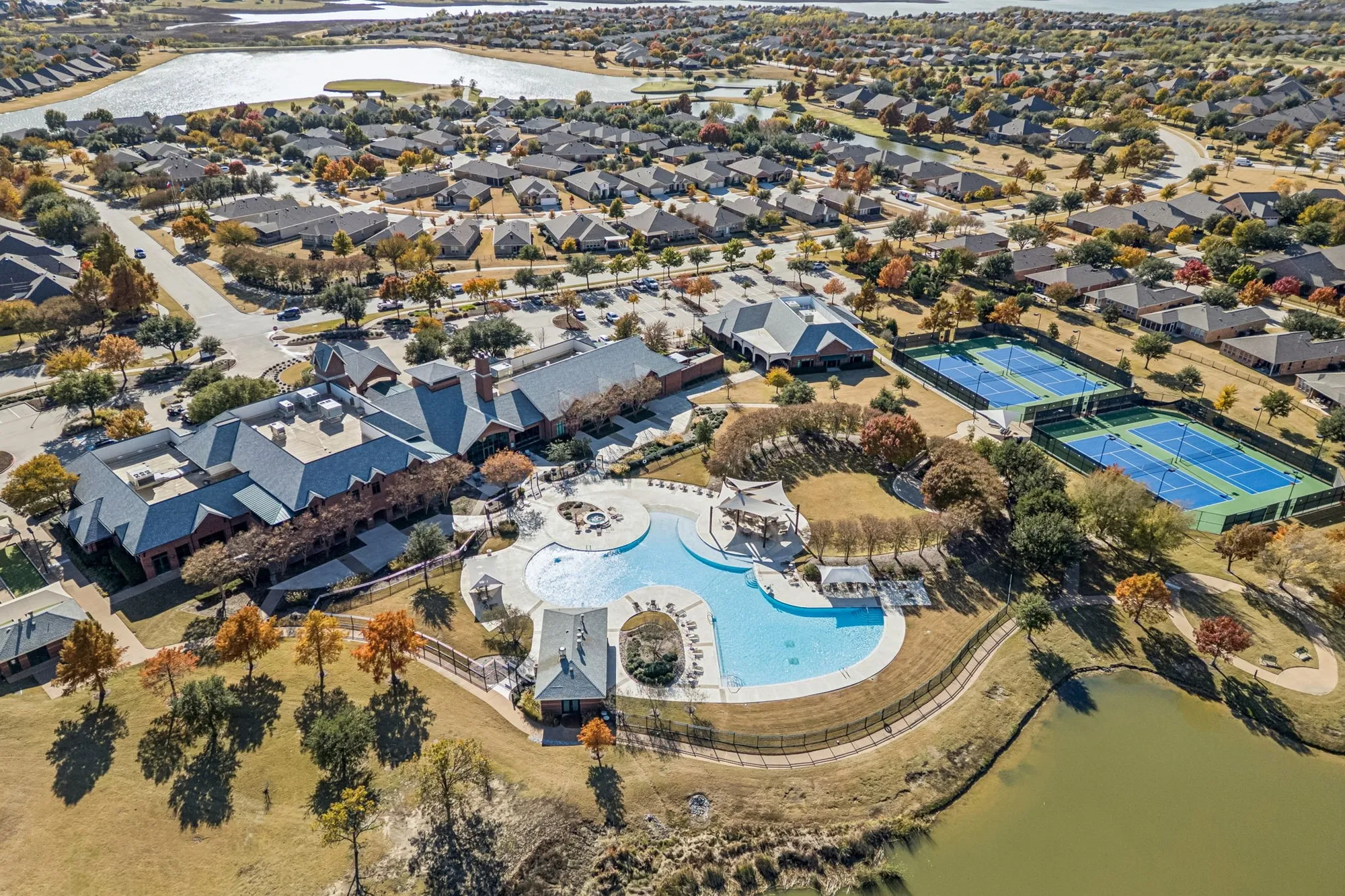 Property Slideshow image 28 of 31 | 1728 hacienda heights ln, Frisco, TX, 75036