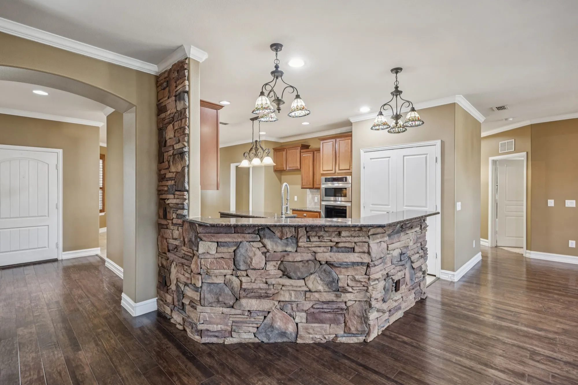 Property Slideshow image 8 of 31 | 1728 hacienda heights ln, Frisco, TX, 75036