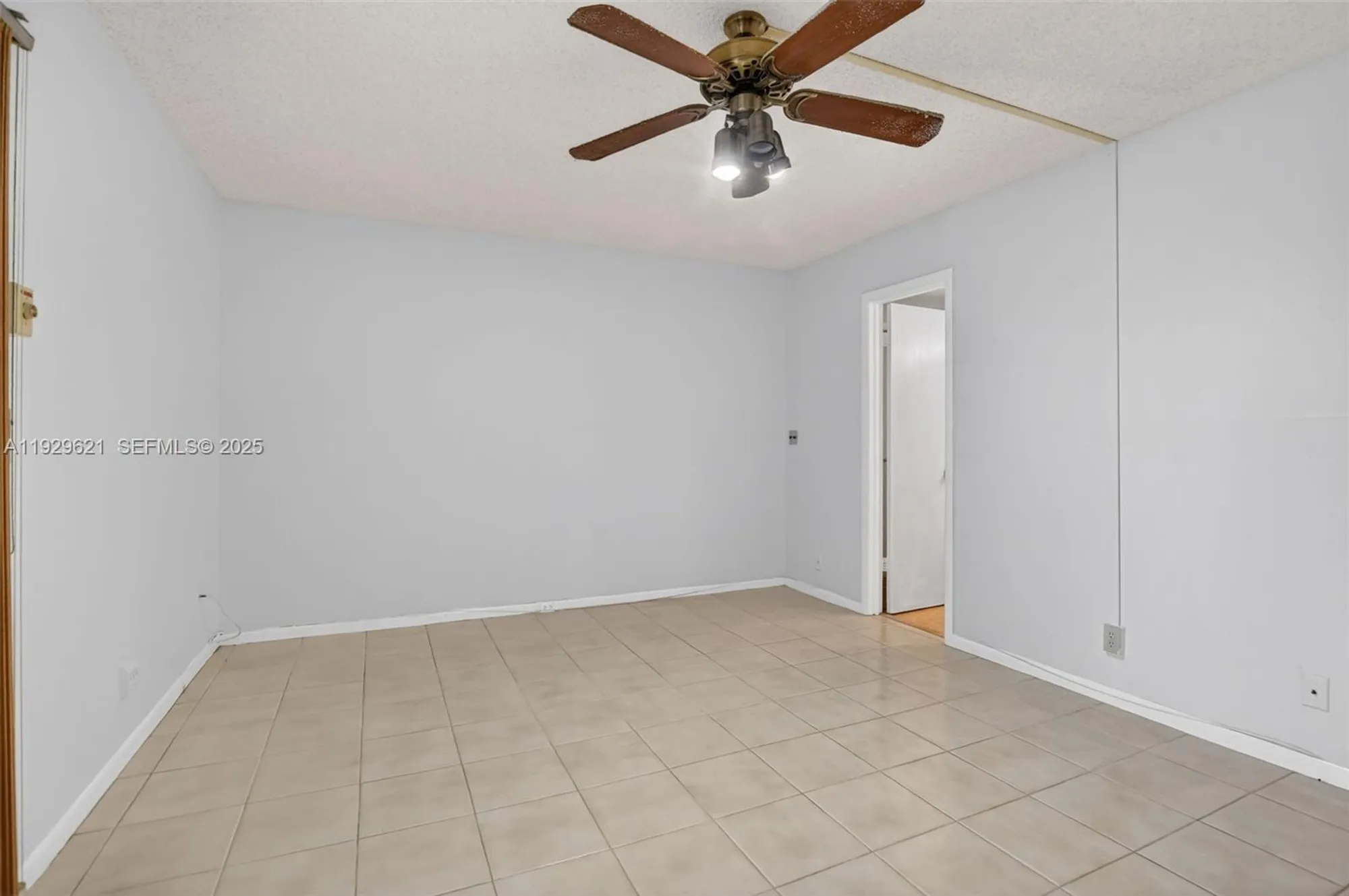 Property Slideshow image 20 of 32 | 1008 farnham n # 1008, Deerfield Beach, FL, 33442
