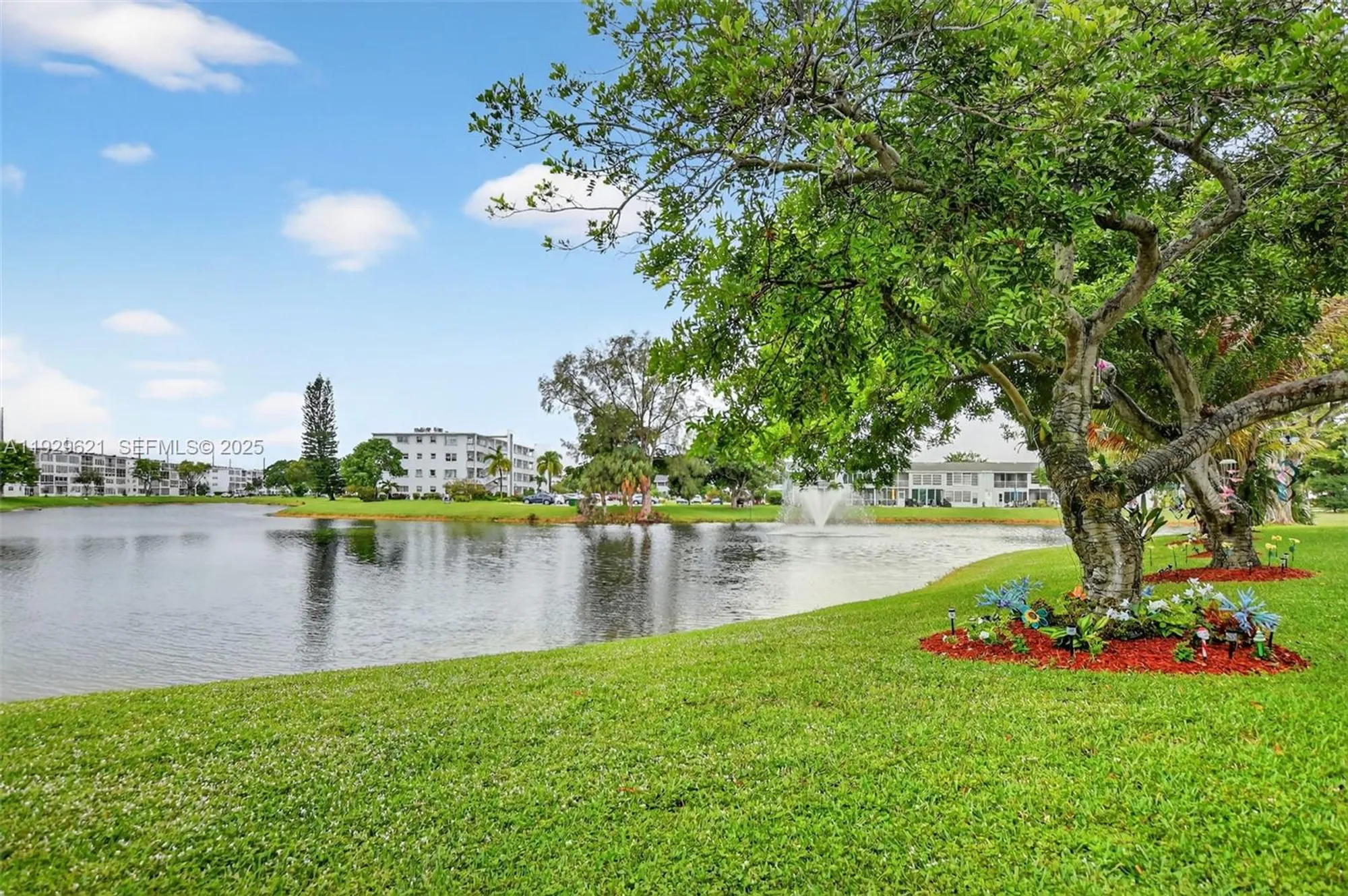 Property Slideshow image 31 of 32 | 1008 farnham n # 1008, Deerfield Beach, FL, 33442