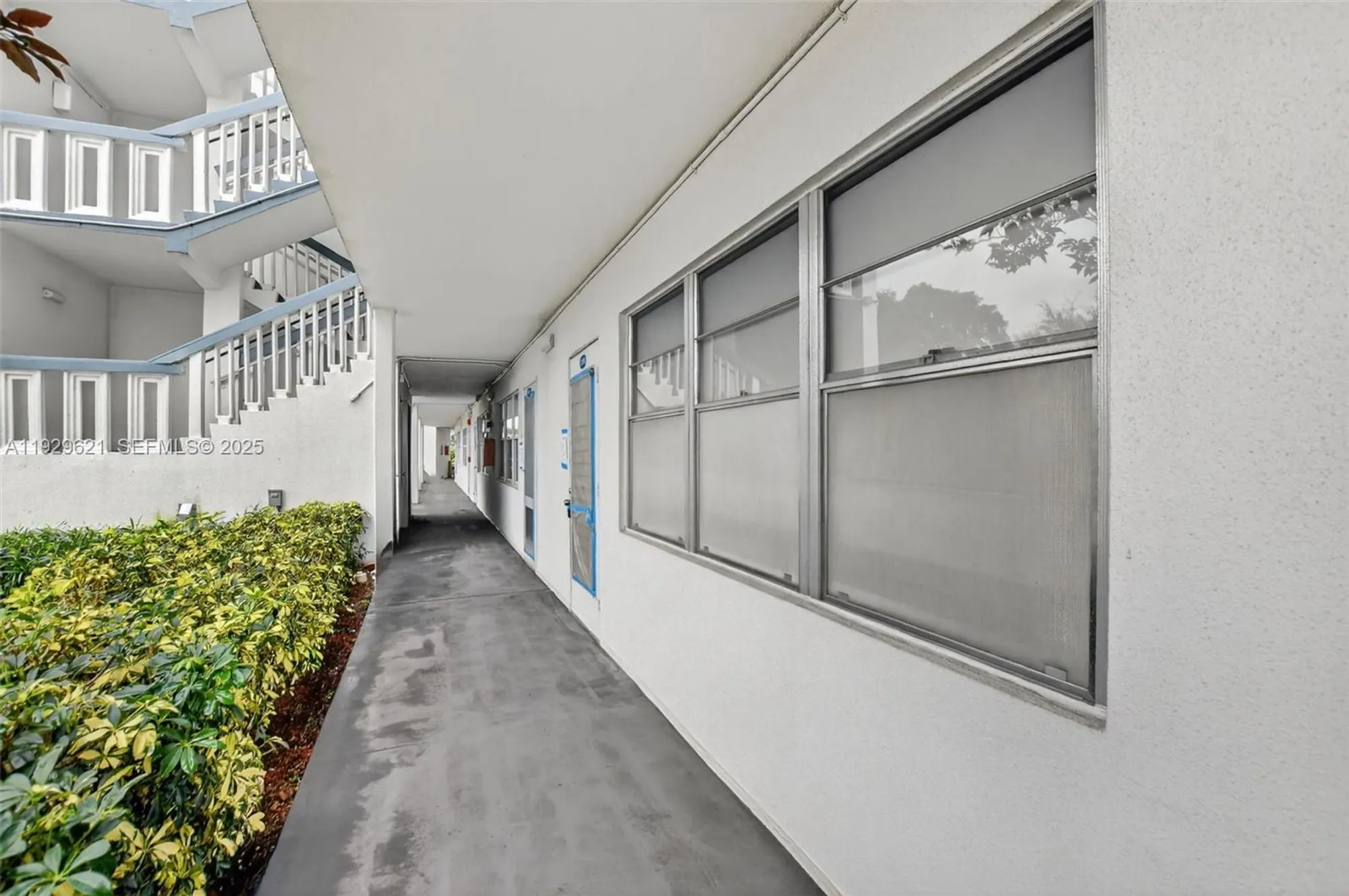 Property Slideshow image 6 of 32 | 1008 farnham n # 1008, Deerfield Beach, FL, 33442