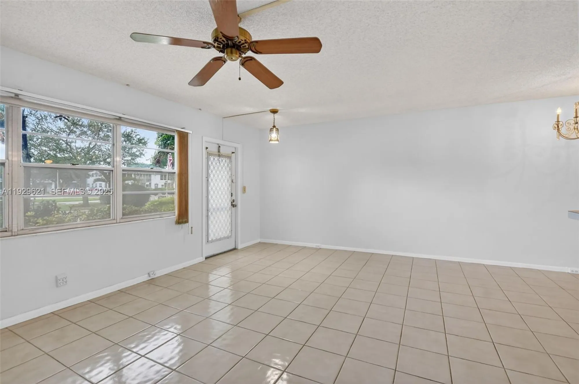 Property Slideshow image 9 of 32 | 1008 farnham n # 1008, Deerfield Beach, FL, 33442