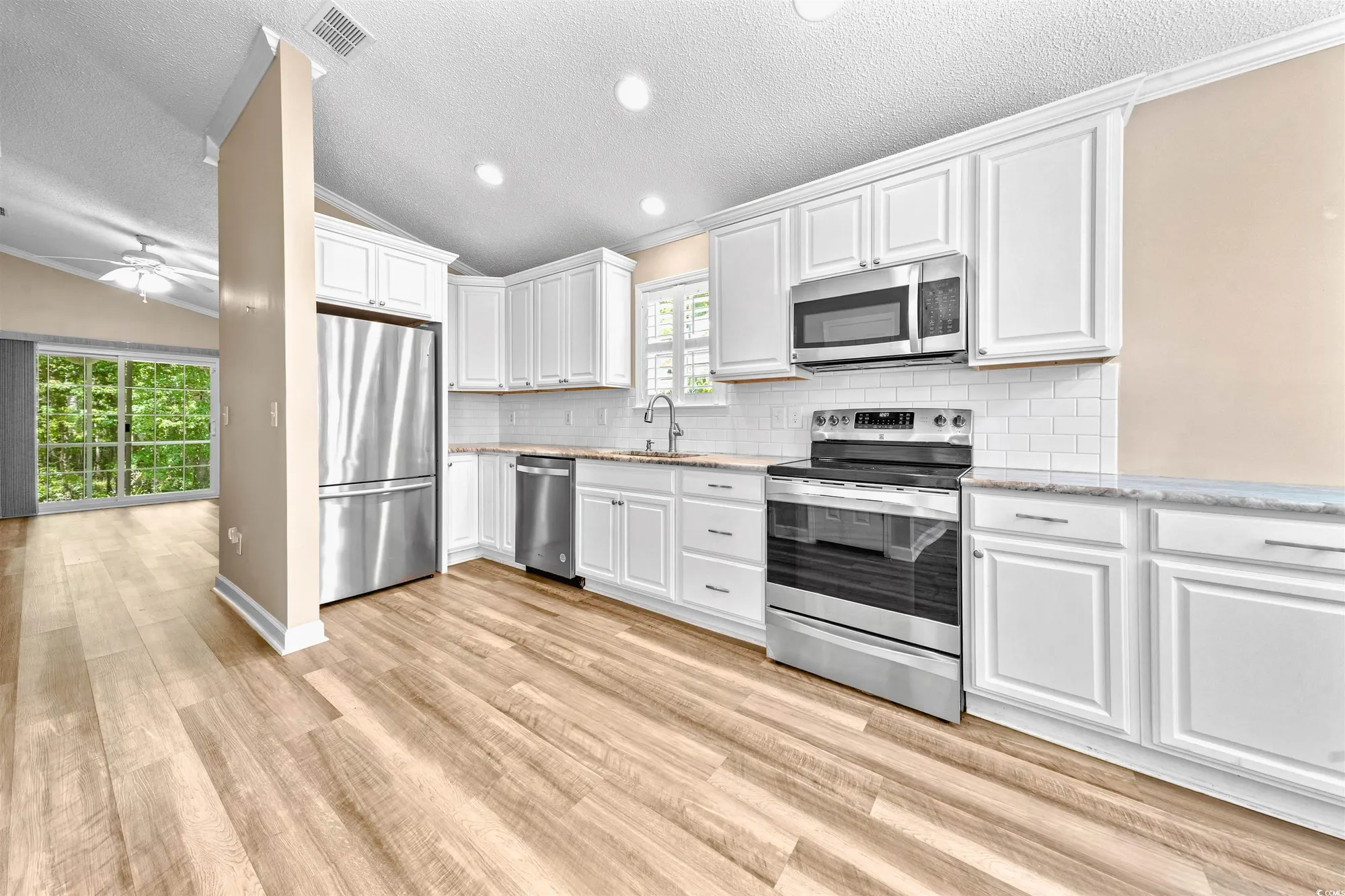 Property Slideshow image 2 of 40 | 1516 saint george ln, Myrtle Beach, SC, 29588