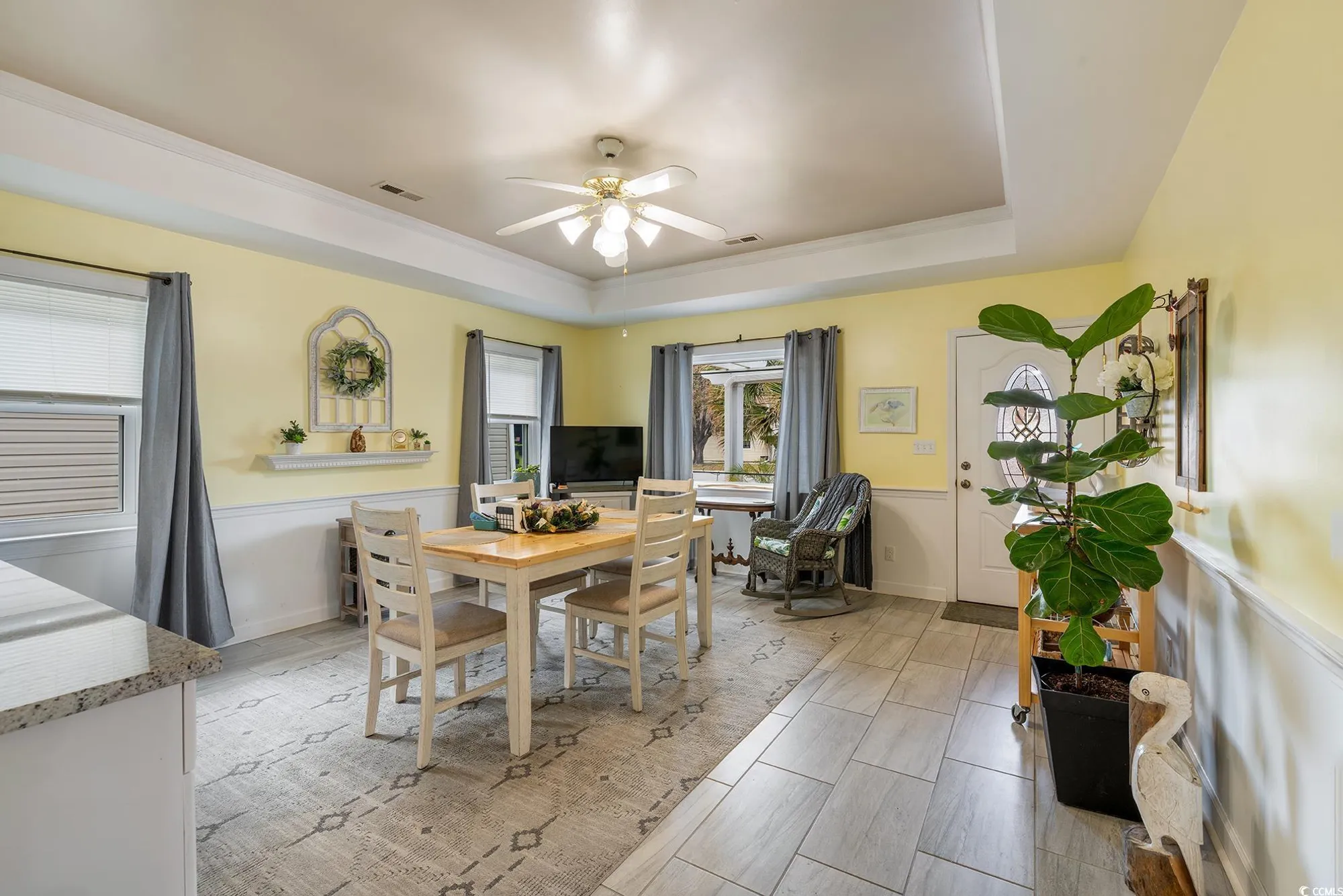 Property Slideshow image 4 of 35 | 6674 wisteria dr, Myrtle Beach, SC, 29588