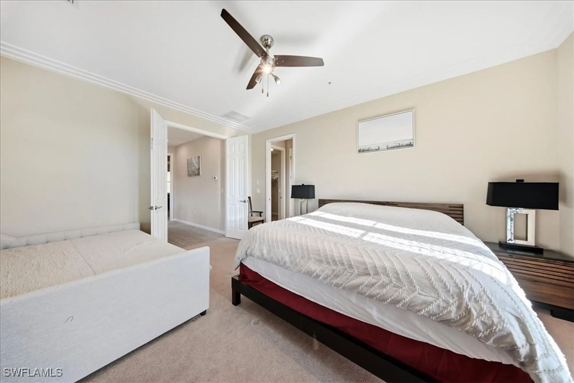 Property Slideshow image 21 of 50 | 9063 capistrano st 4401, Naples, FL, 34113