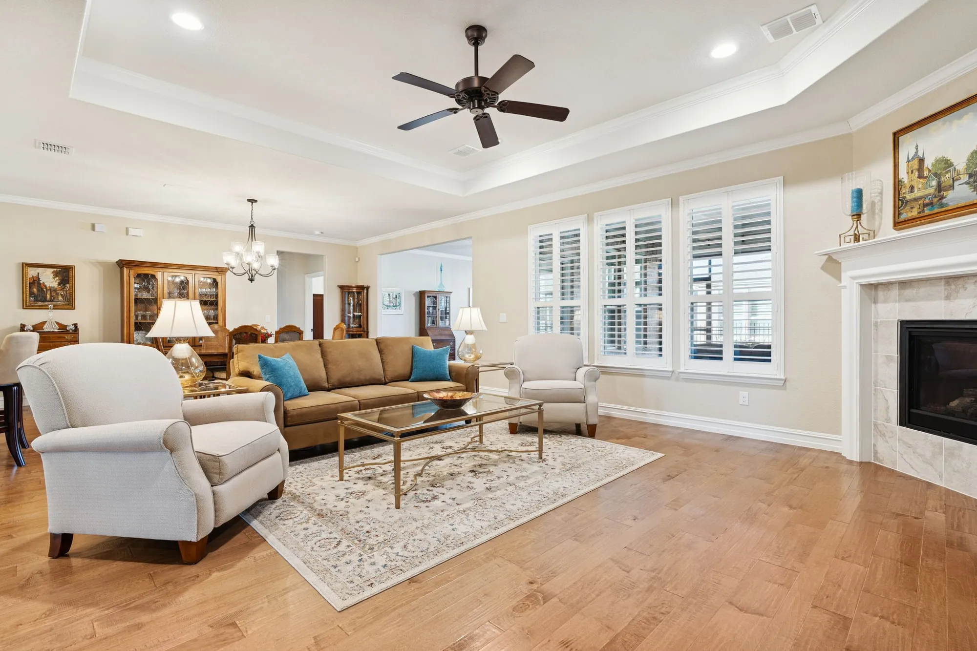 Property Slideshow image 10 of 40 | 1668 marina point ct, Frisco, TX, 75036