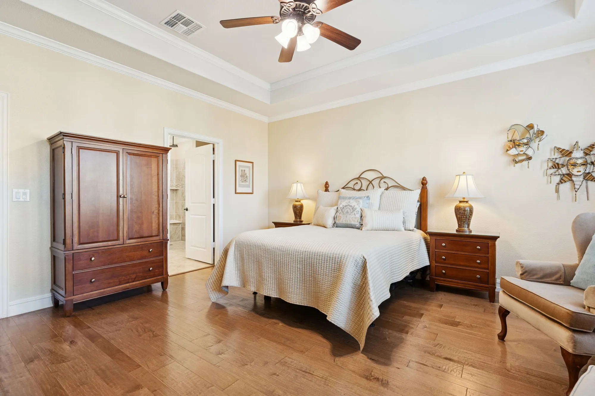 Property Slideshow image 21 of 40 | 1668 marina point ct, Frisco, TX, 75036