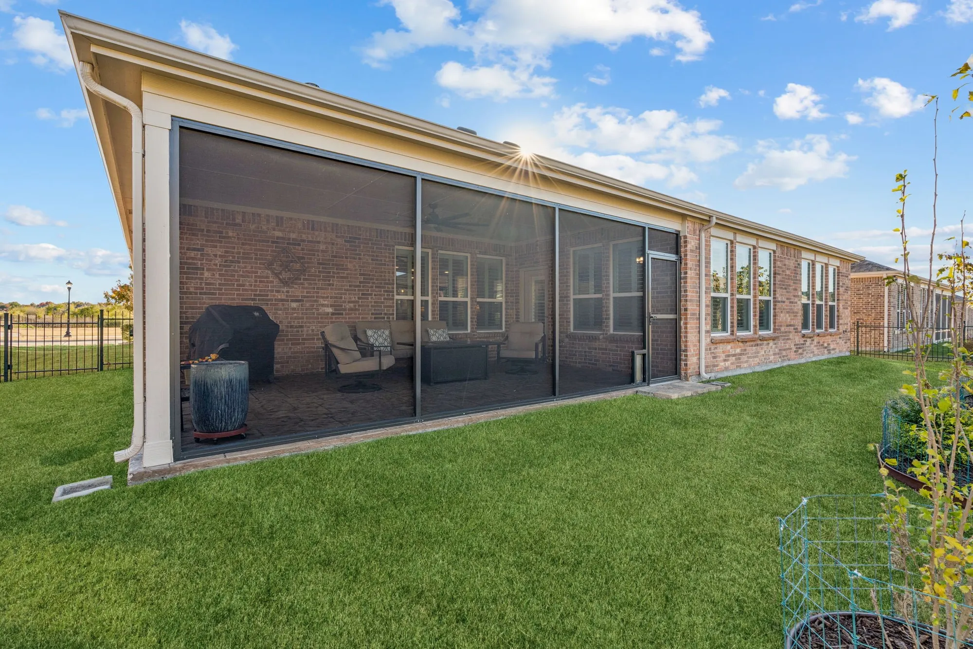 Property Slideshow image 35 of 40 | 1668 marina point ct, Frisco, TX, 75036