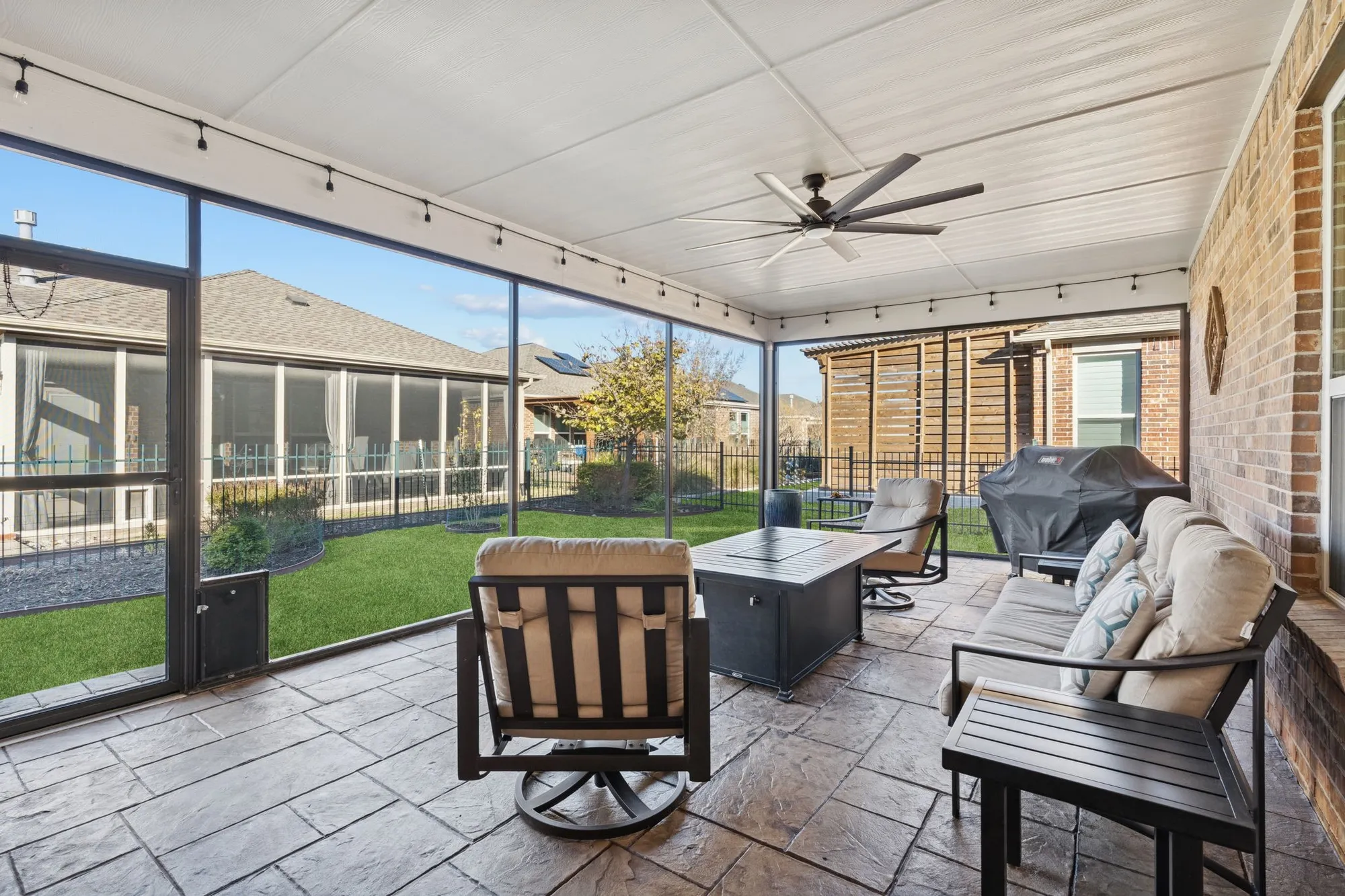 Property Slideshow image 32 of 40 | 1668 marina point ct, Frisco, TX, 75036