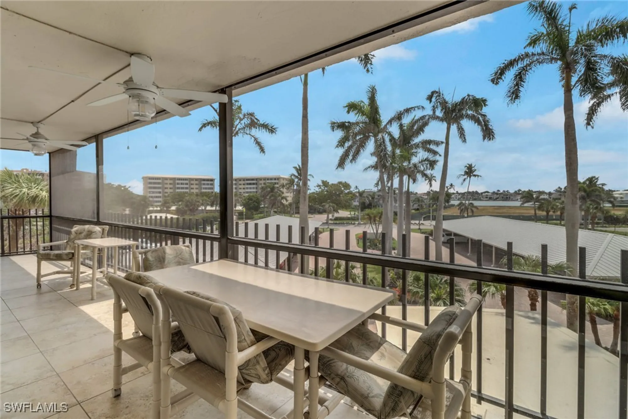 Property Slideshow image 19 of 34 | 3399 gulf shore blvd 303, Naples, FL, 34103