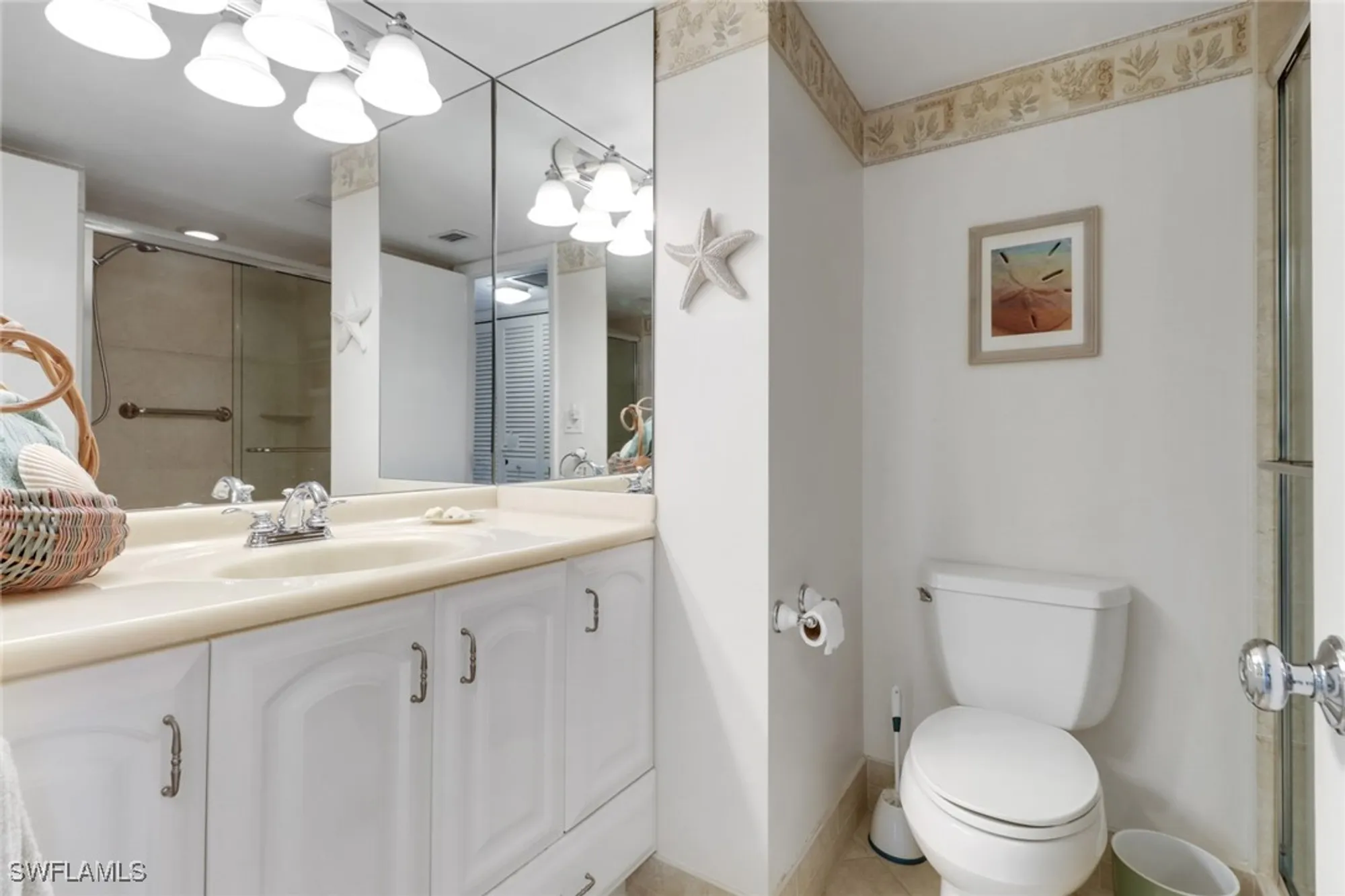 Property Slideshow image 11 of 34 | 3399 gulf shore blvd 303, Naples, FL, 34103