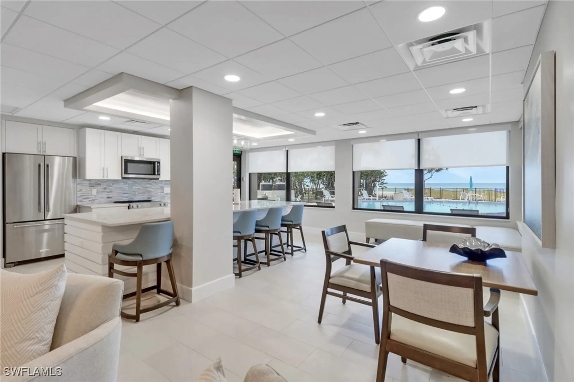 Property Slideshow image 26 of 34 | 3399 gulf shore blvd 303, Naples, FL, 34103