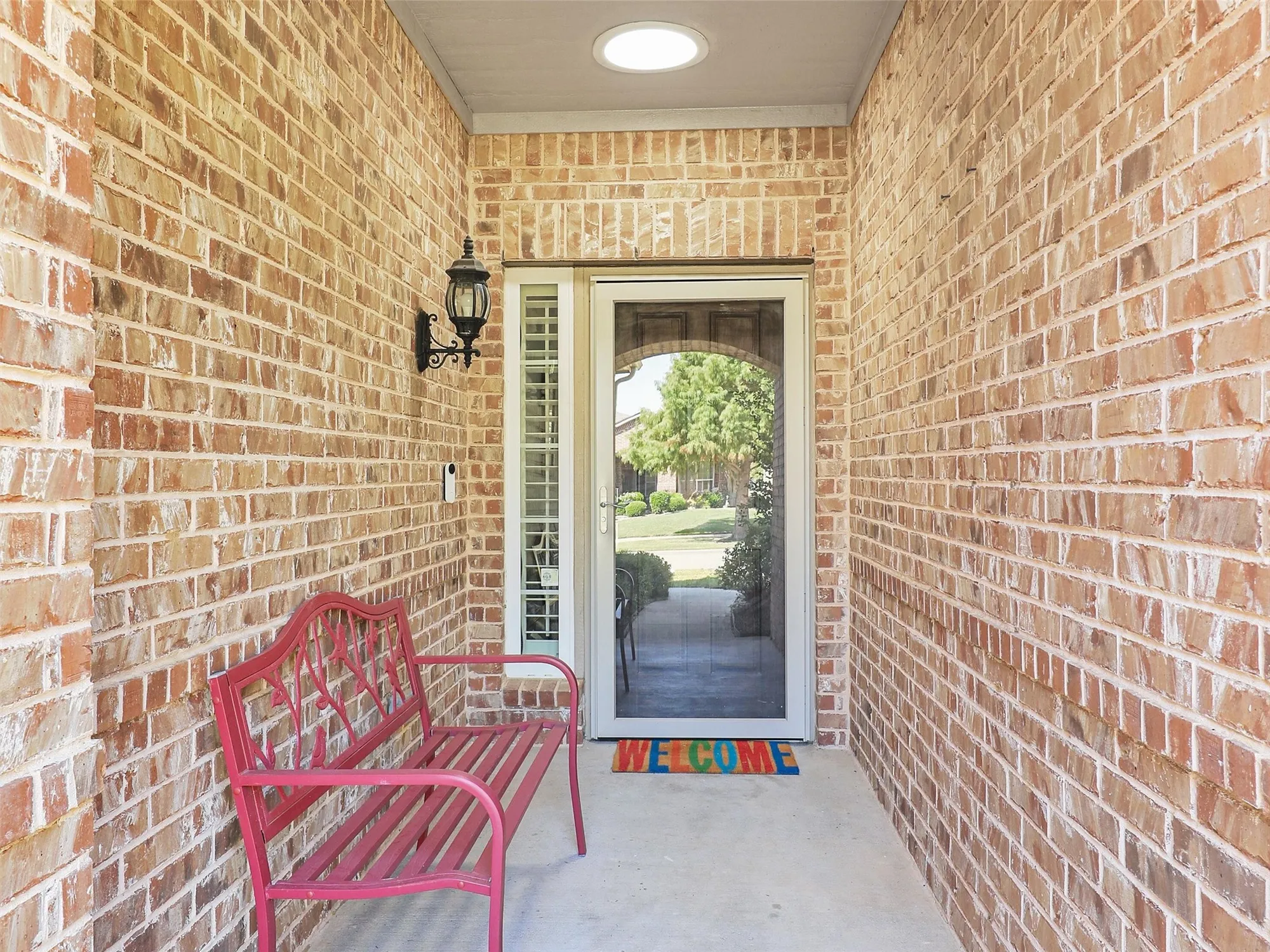 Property Slideshow image 5 of 38 | 6073 prairie bend ln, Frisco, TX, 75036