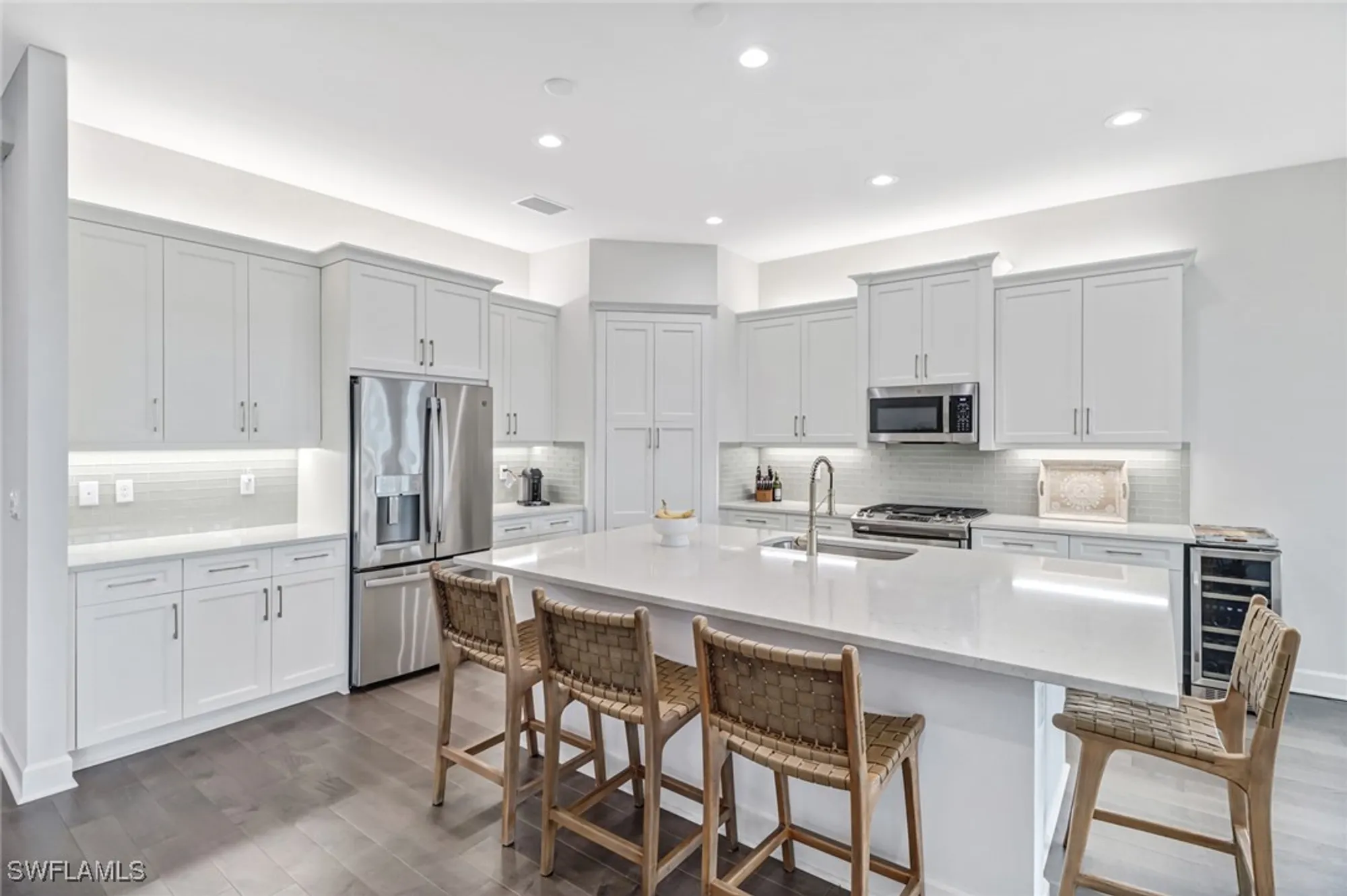 Property Slideshow image 10 of 43 | 28485 capraia dr, Bonita Springs, FL, 34135