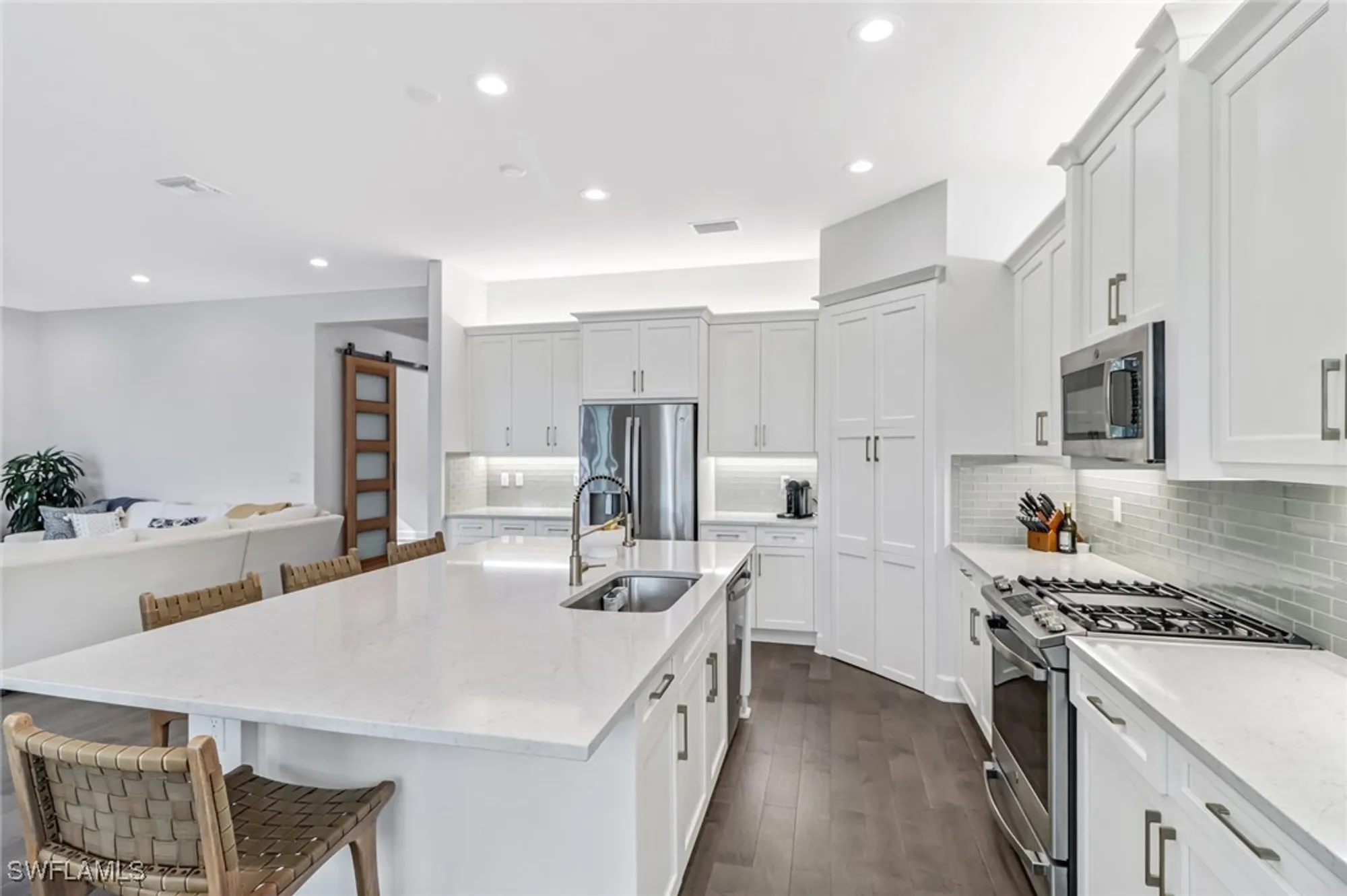 Property Slideshow image 12 of 43 | 28485 capraia dr, Bonita Springs, FL, 34135