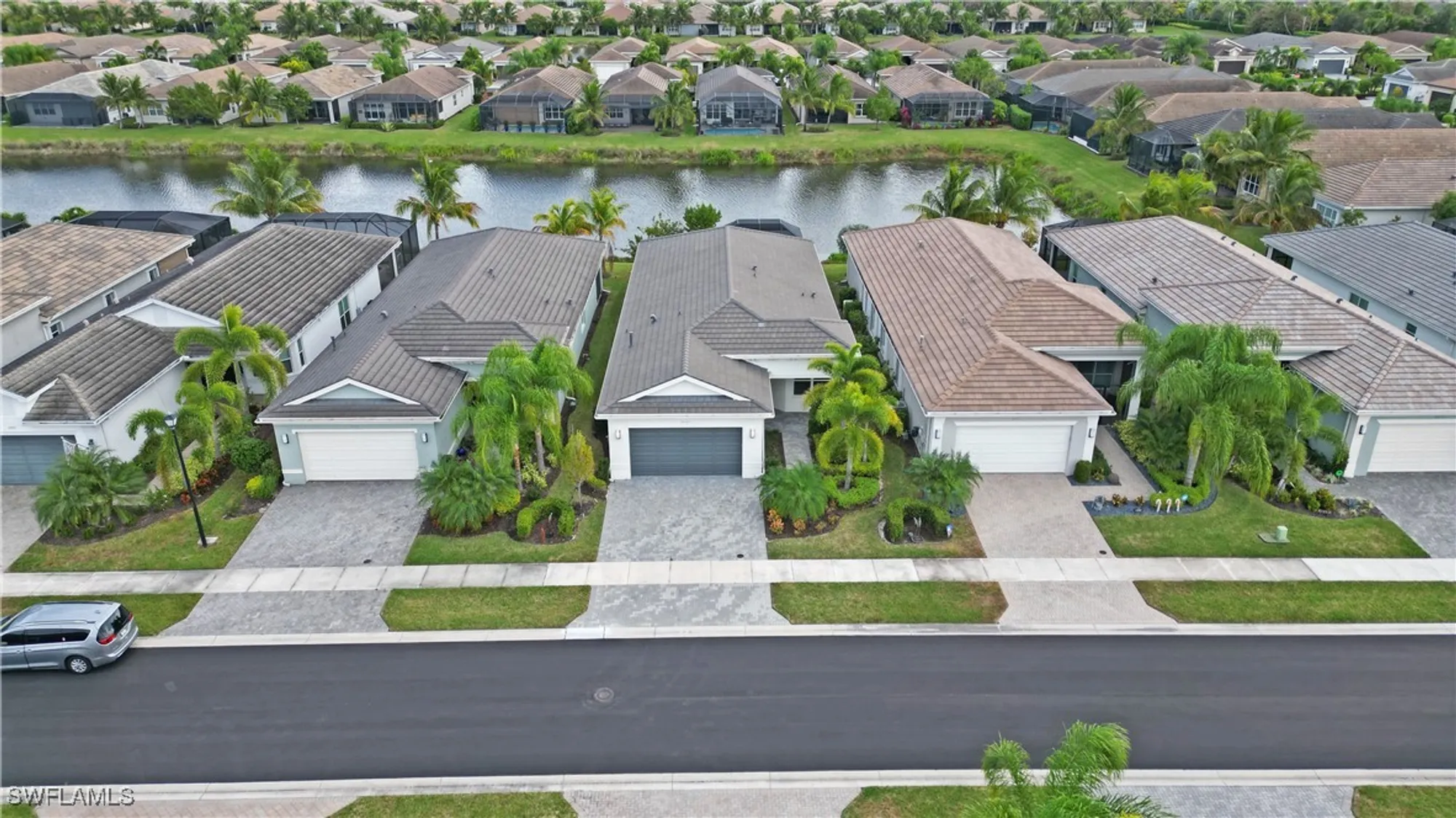 Property Slideshow image 31 of 43 | 28485 capraia dr, Bonita Springs, FL, 34135