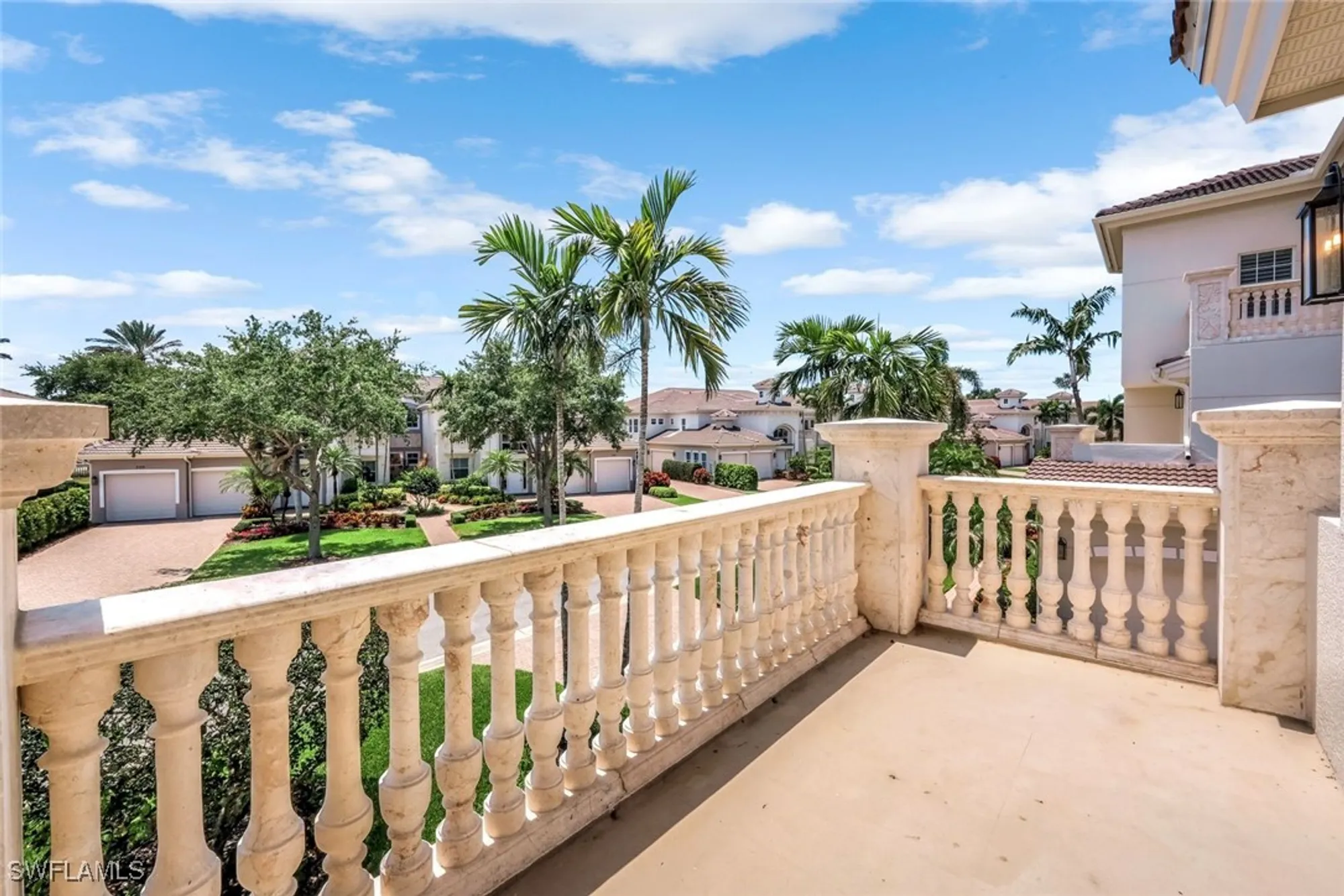 Property Slideshow image 24 of 35 | 510 avellino isles cir 2202, Naples, FL, 34119