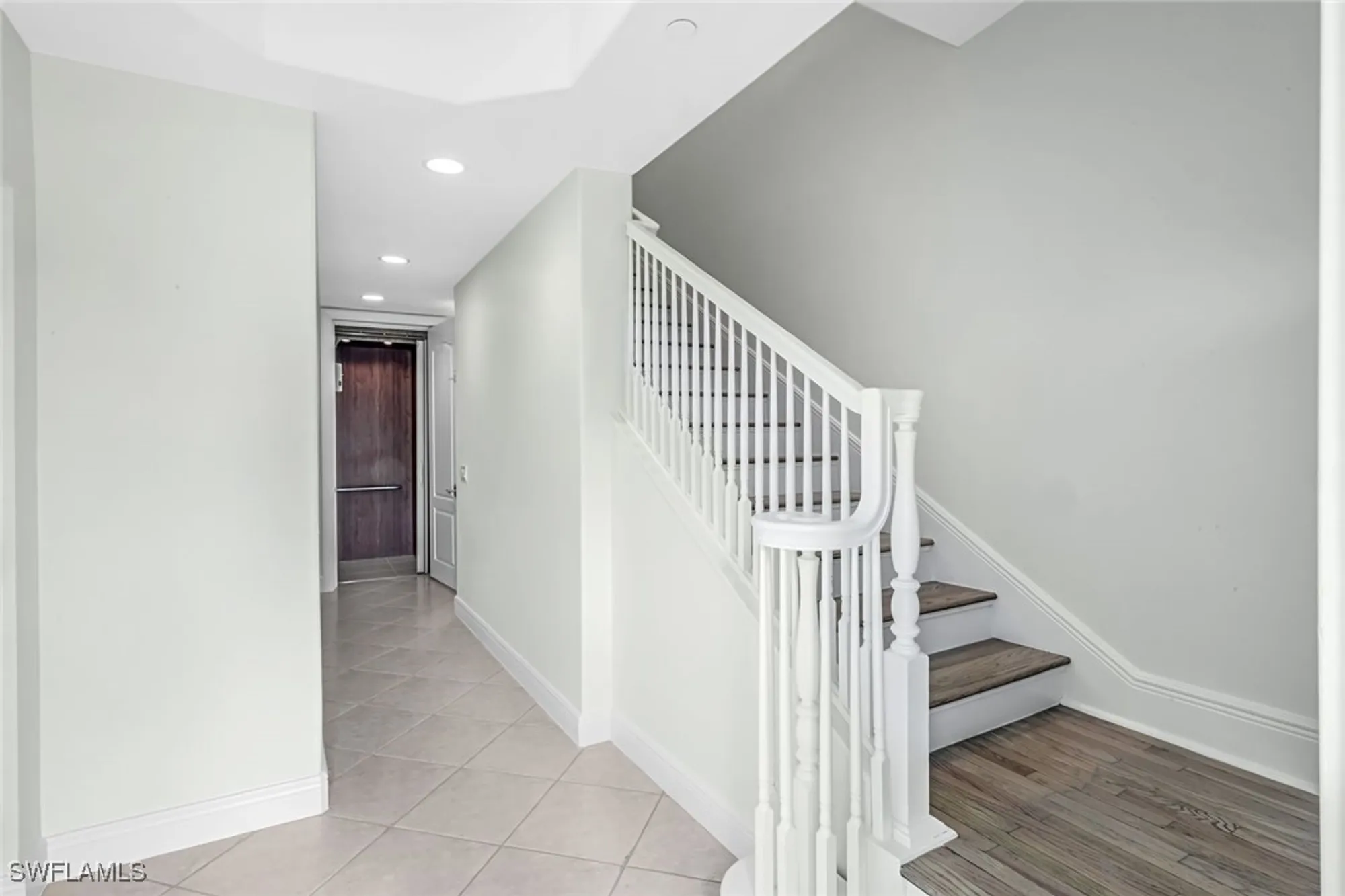 Property Slideshow image 4 of 35 | 510 avellino isles cir 2202, Naples, FL, 34119