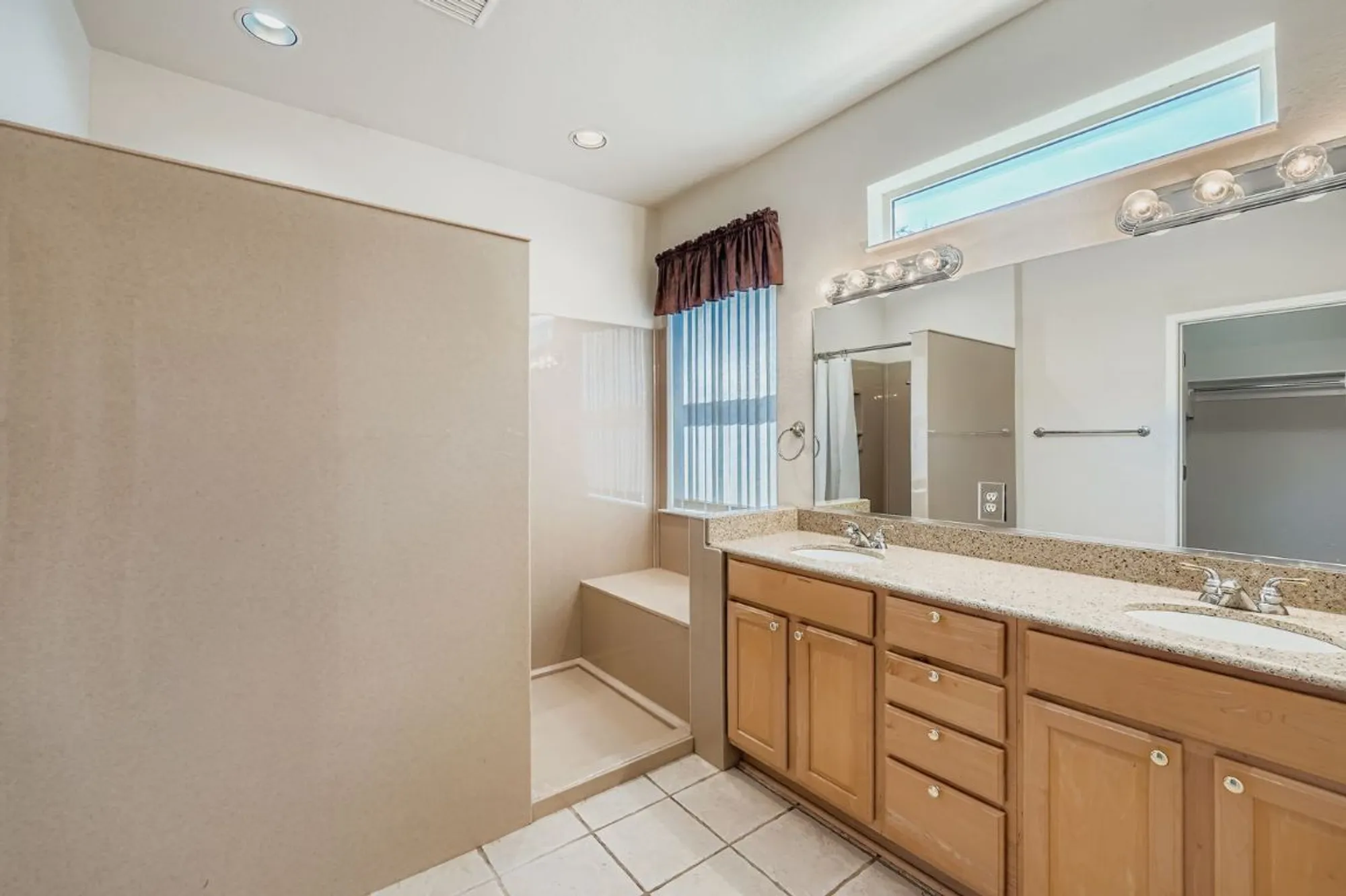 Property Slideshow image 19 of 29 | 102 lubbock dr, Georgetown, TX, 78633