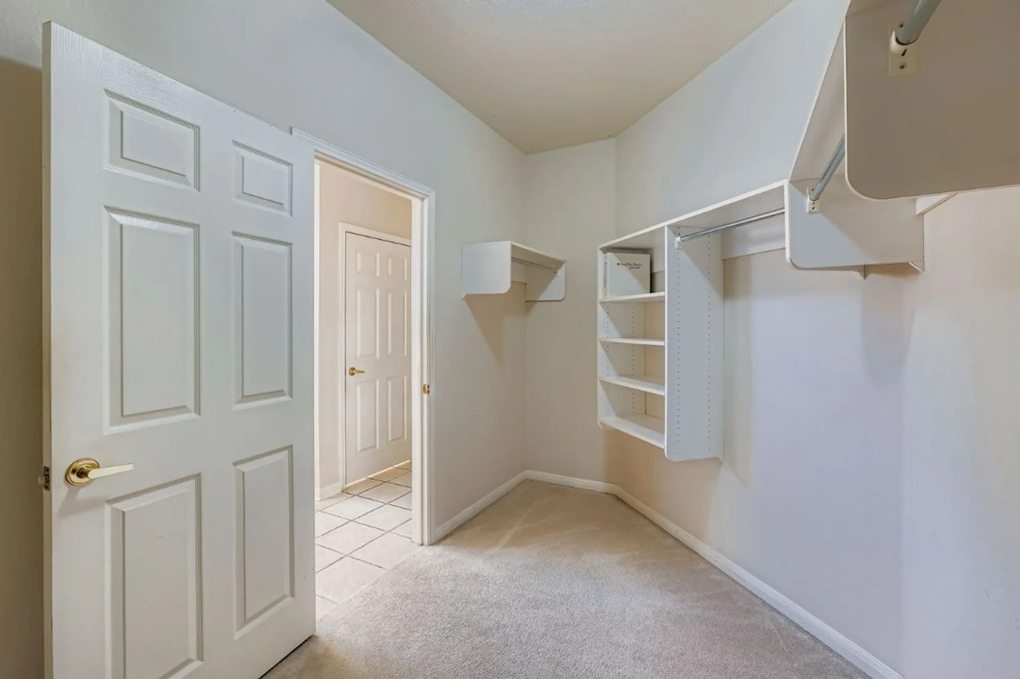 Property Slideshow image 21 of 29 | 102 lubbock dr, Georgetown, TX, 78633