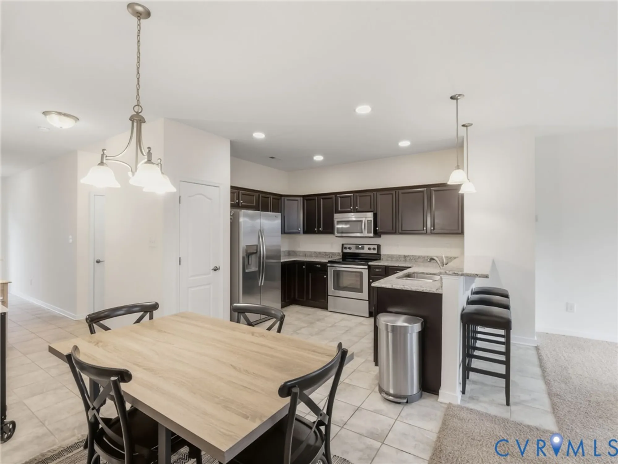 Property Slideshow image 10 of 36 | 7520 washington arch dr, Mechanicsville, VA, 23111