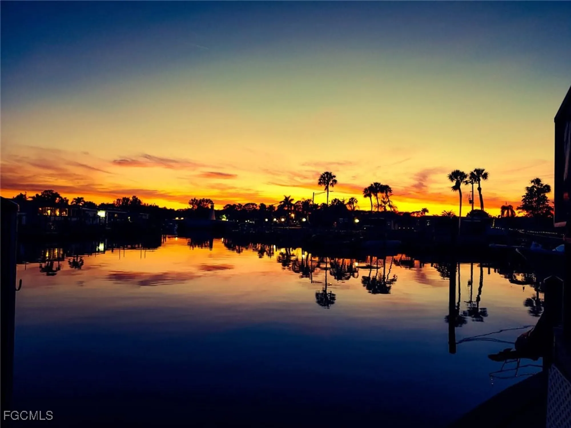 Property Slideshow image 4 of 39 | 5563 sir walter way, North Fort Myers, FL, 33917