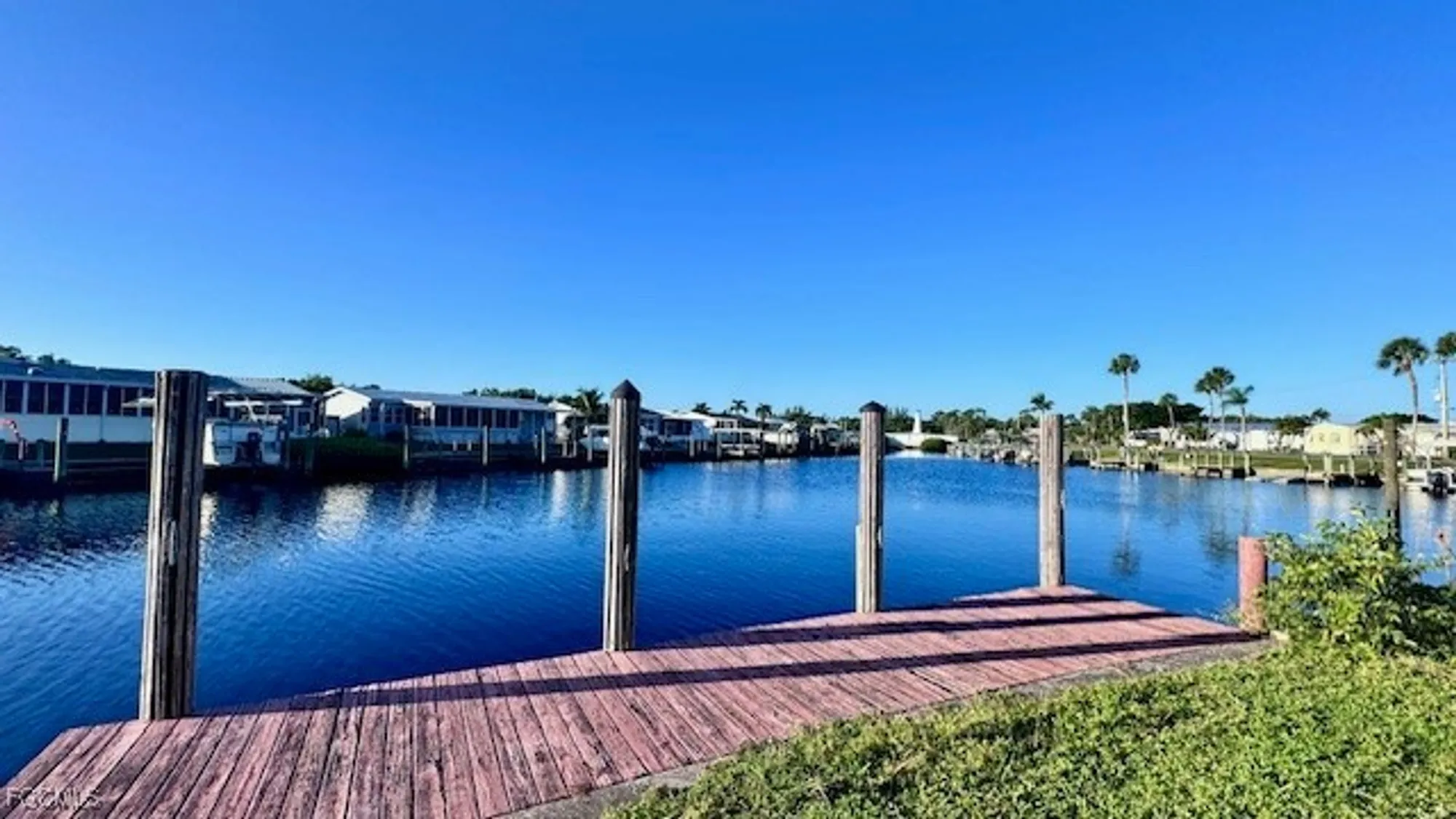 Property Slideshow image 5 of 39 | 5563 sir walter way, North Fort Myers, FL, 33917