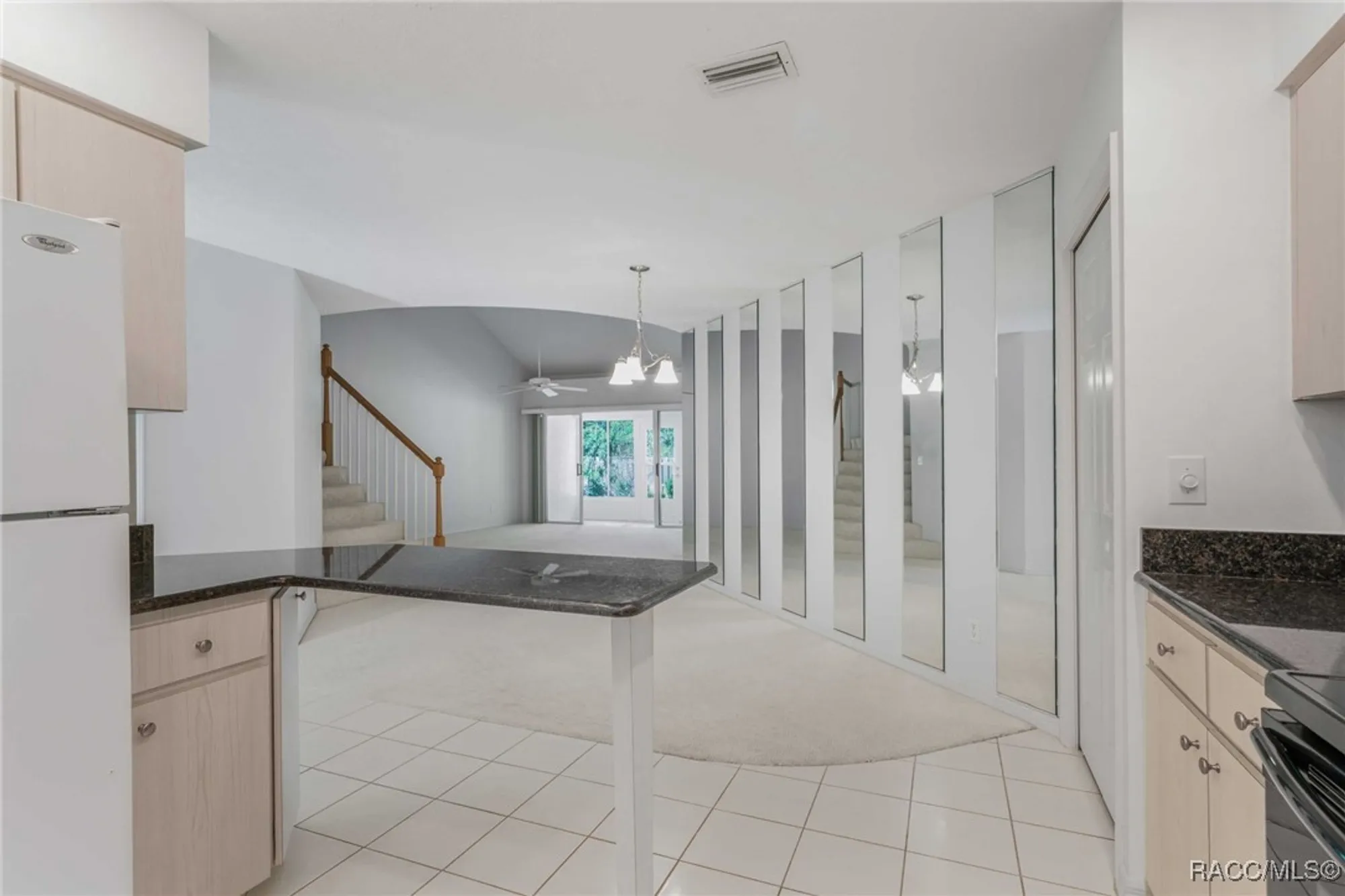 Property Slideshow image 14 of 55 | 805 inverie dr, Inverness, FL, 34453