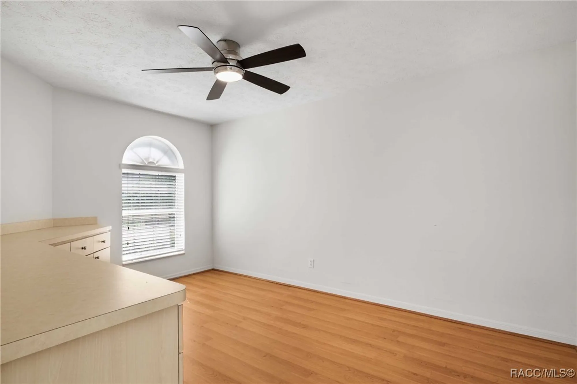 Property Slideshow image 17 of 55 | 805 inverie dr, Inverness, FL, 34453