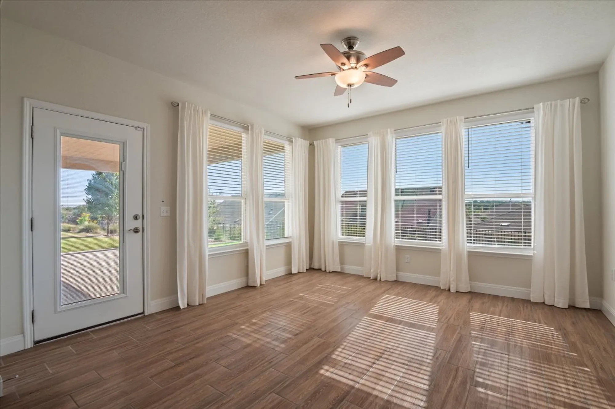 Property Slideshow image 18 of 38 | 306 cypress springs way, Georgetown, TX, 78633