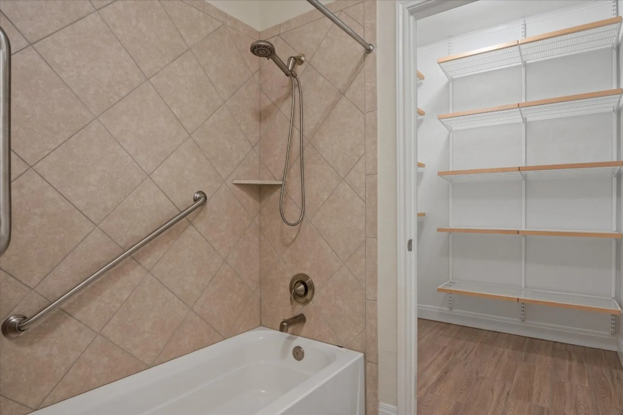 Property Slideshow image 28 of 38 | 306 cypress springs way, Georgetown, TX, 78633