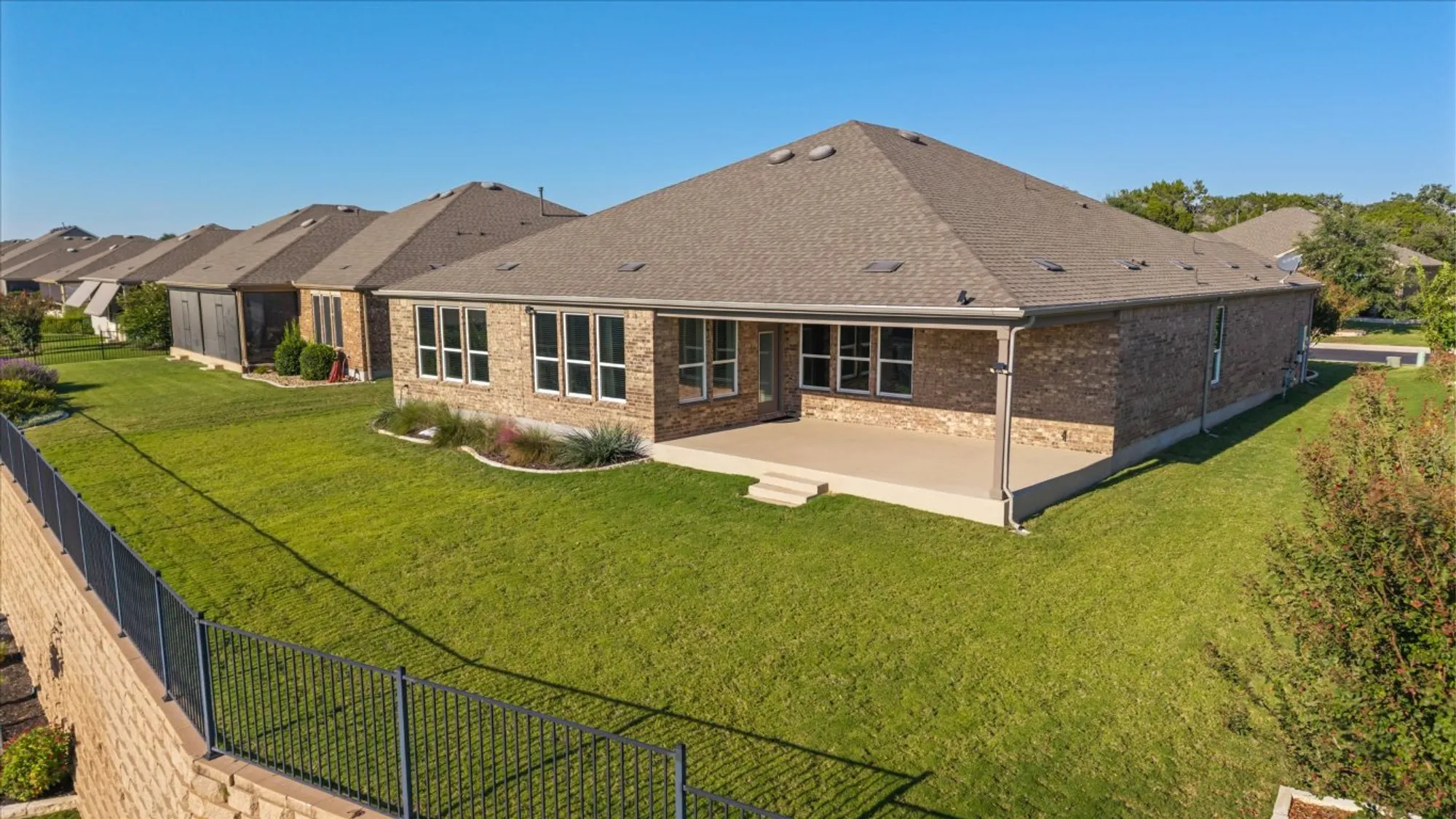 Property Slideshow image 35 of 38 | 306 cypress springs way, Georgetown, TX, 78633