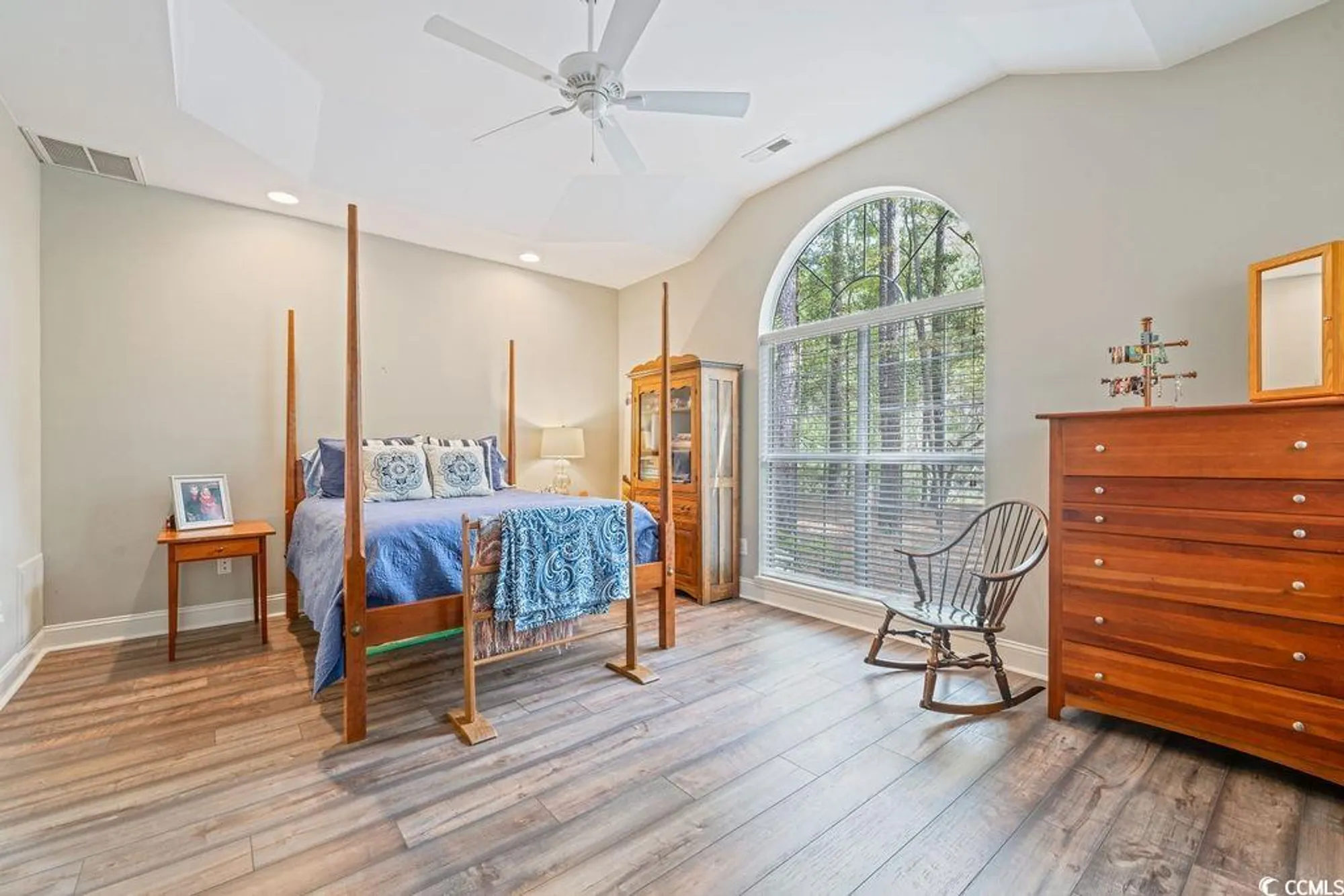 Property Slideshow image 19 of 39 | 1614 club cir, Pawleys Island, SC, 29585