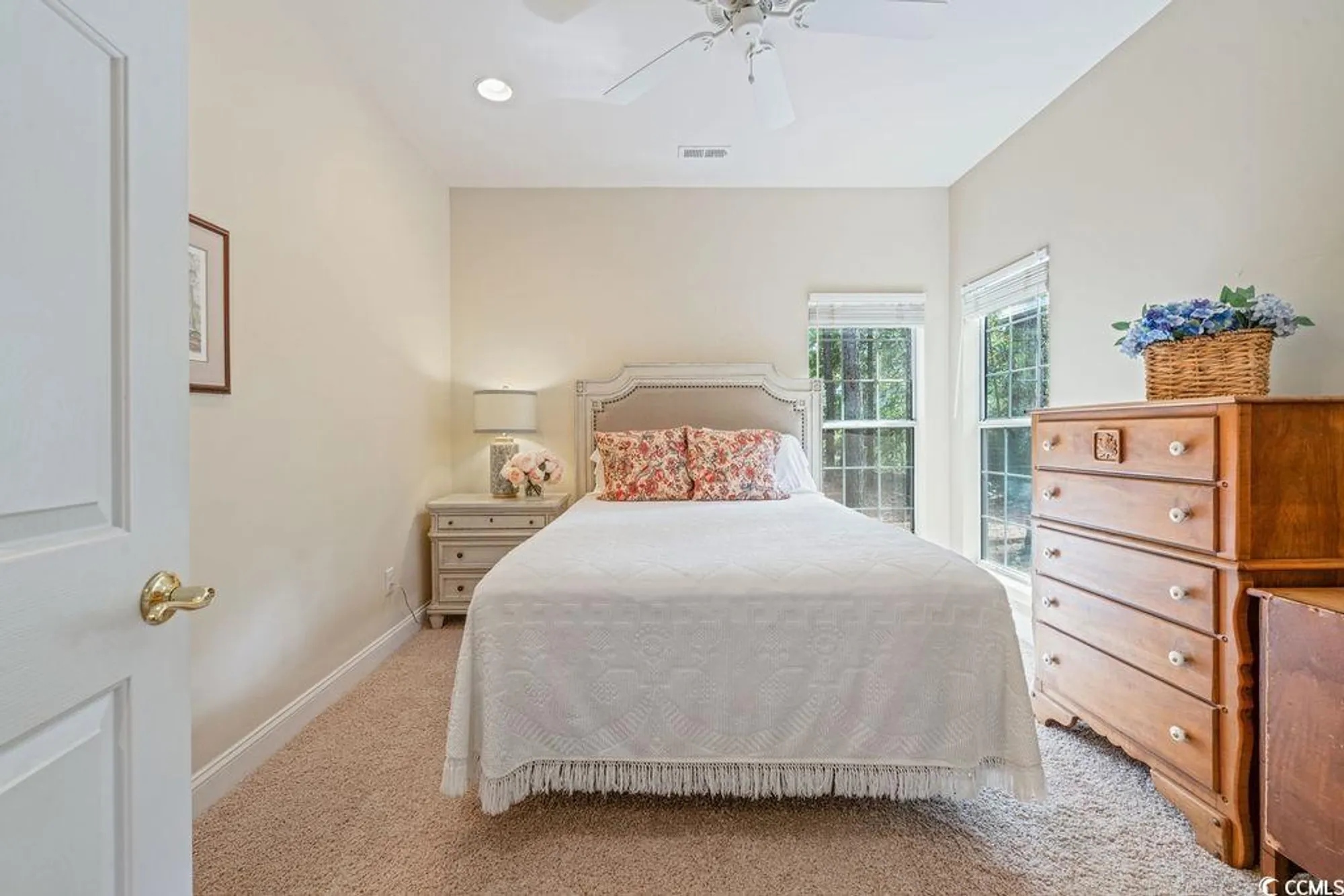 Property Slideshow image 22 of 39 | 1614 club cir, Pawleys Island, SC, 29585