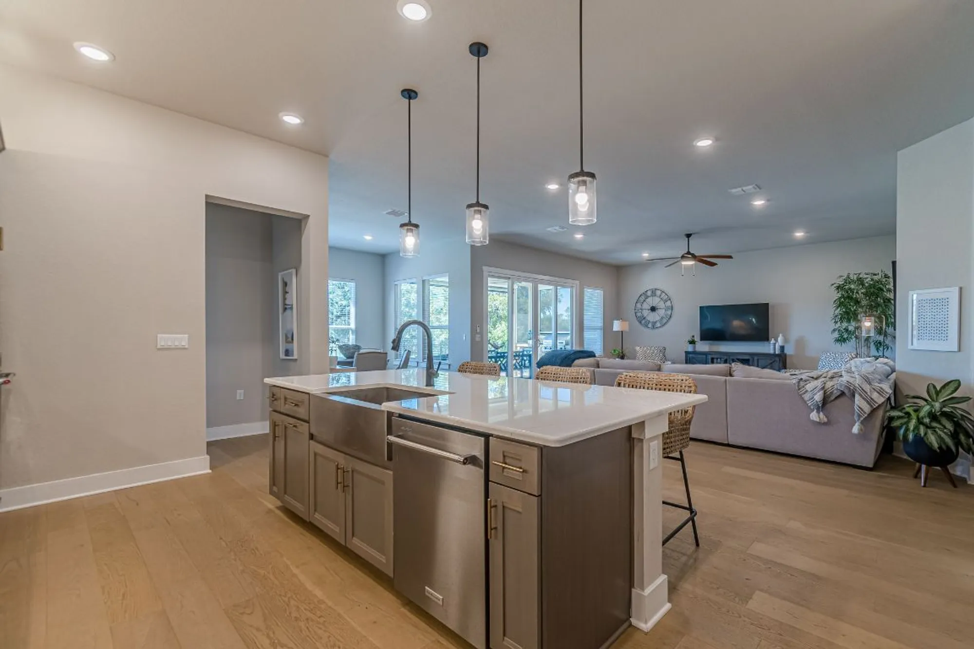 Property Slideshow image 16 of 36 | 109 twirling pecan cv, San Marcos, TX, 78666