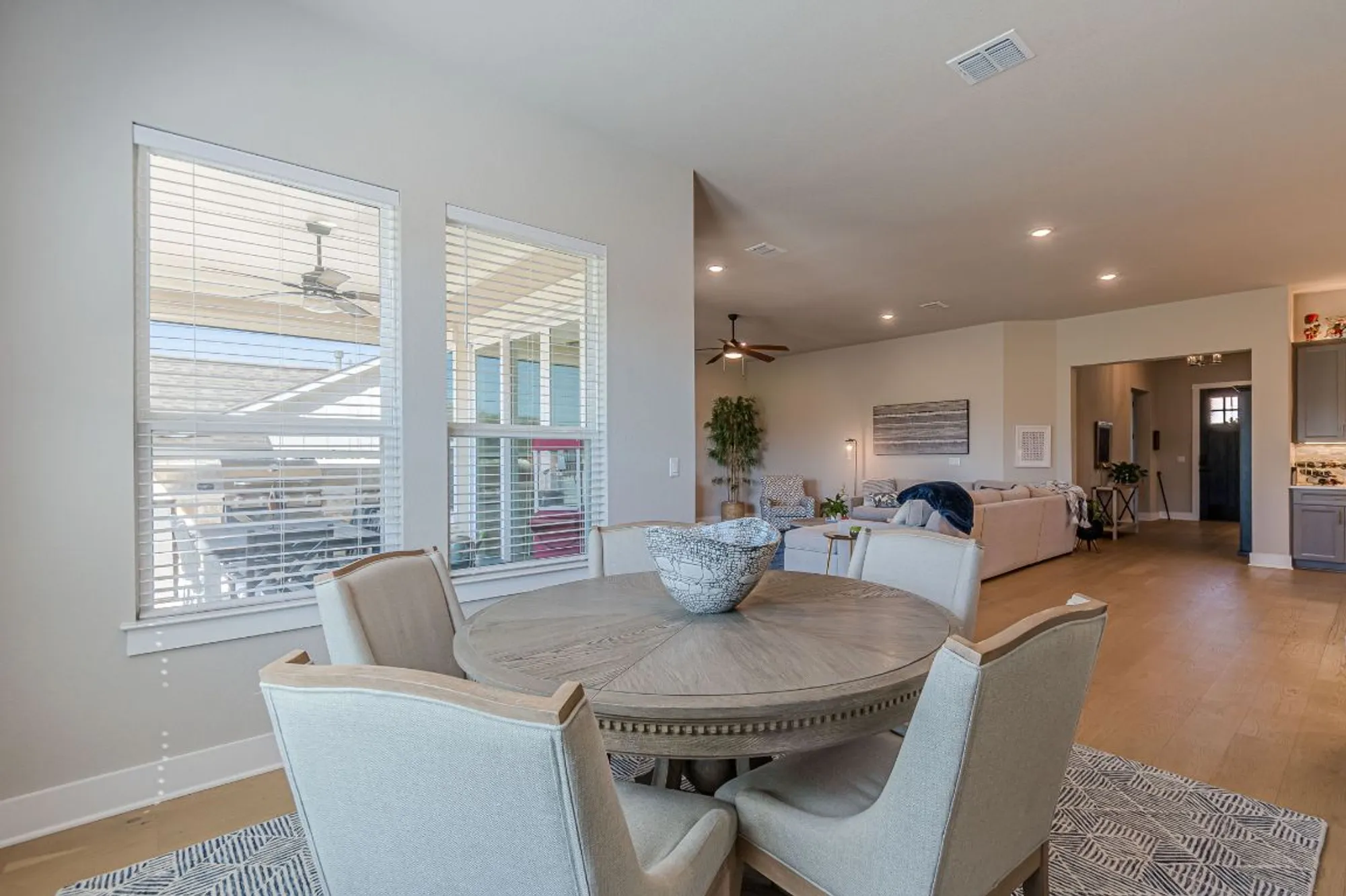 Property Slideshow image 23 of 36 | 109 twirling pecan cv, San Marcos, TX, 78666