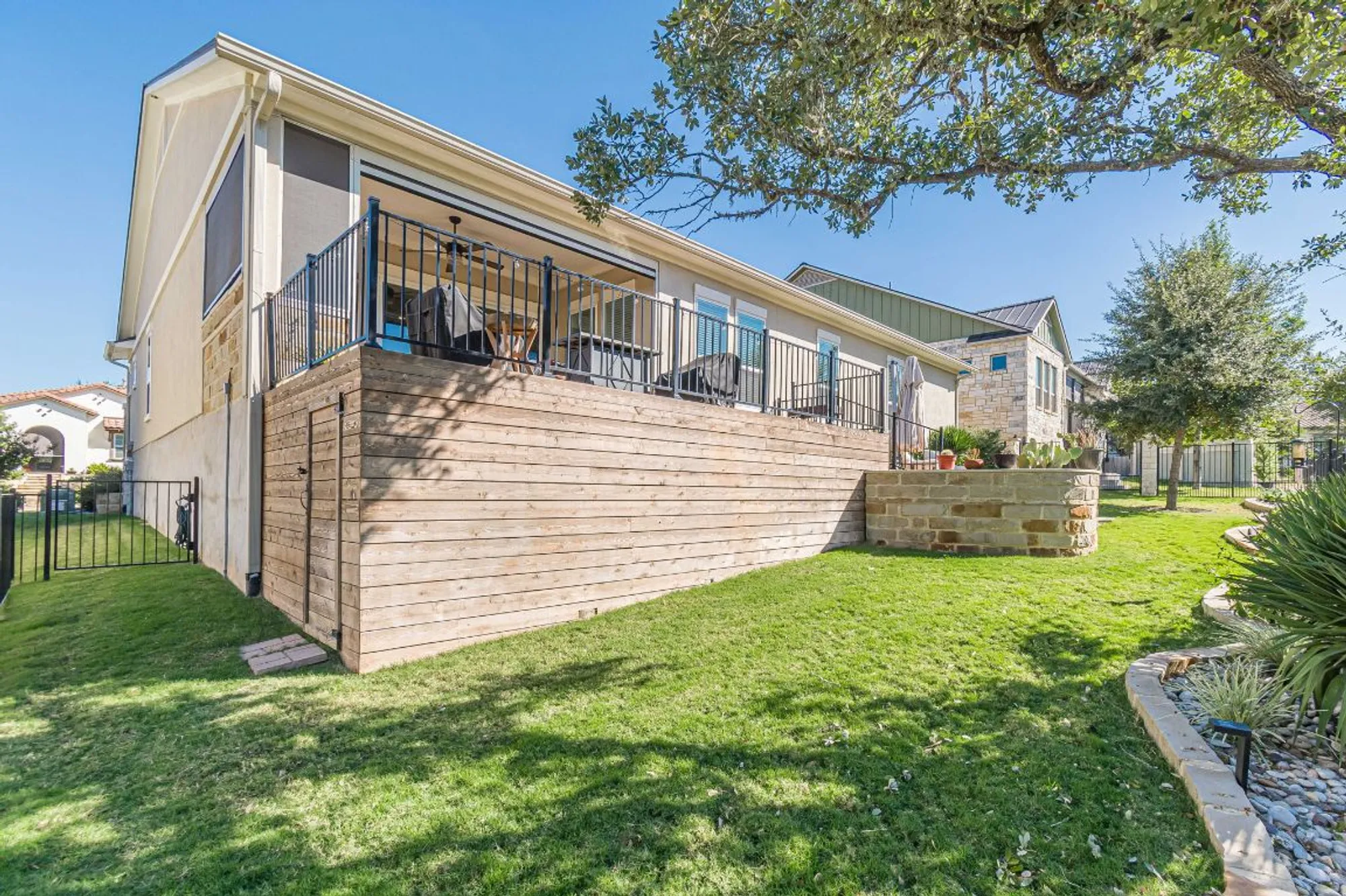 Property Slideshow image 32 of 36 | 109 twirling pecan cv, San Marcos, TX, 78666