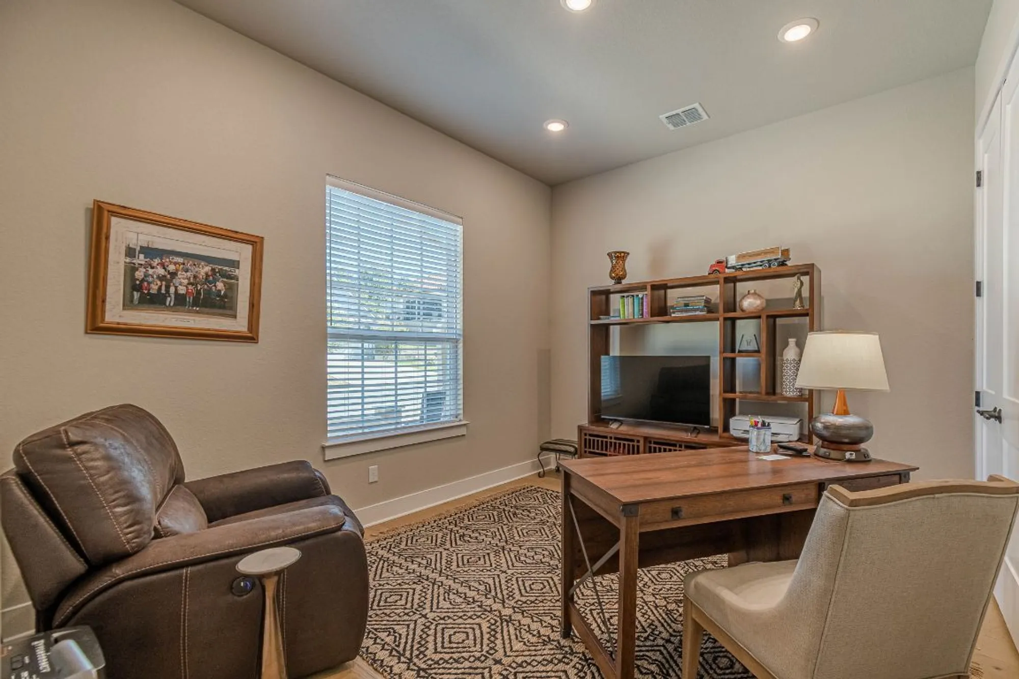 Property Slideshow image 7 of 36 | 109 twirling pecan cv, San Marcos, TX, 78666