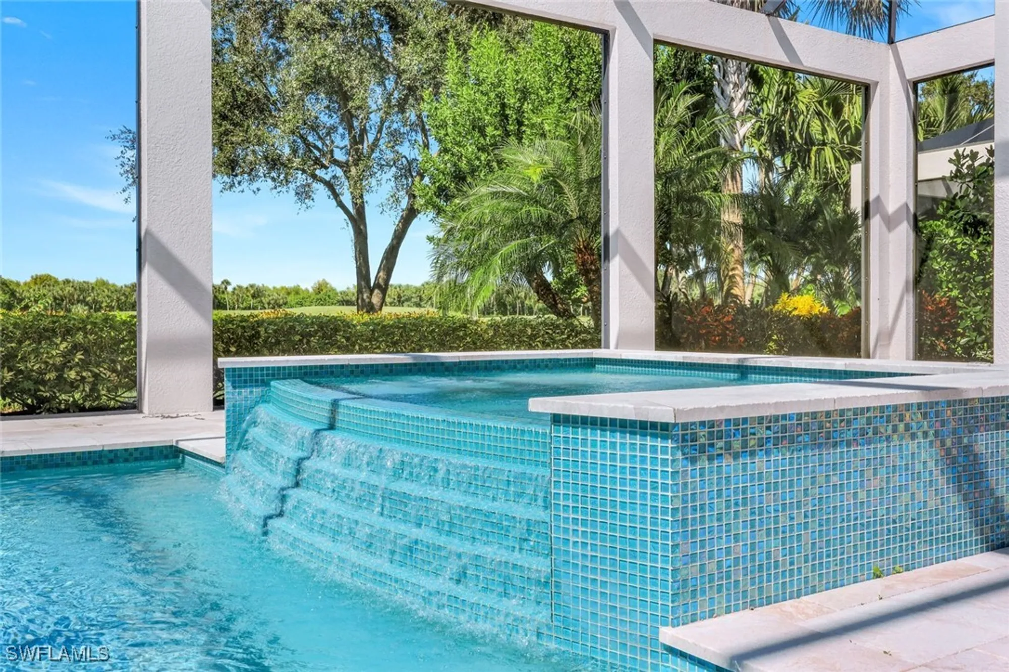 Property Slideshow image 27 of 47 | 3233 tavolara ln, Naples, FL, 34114