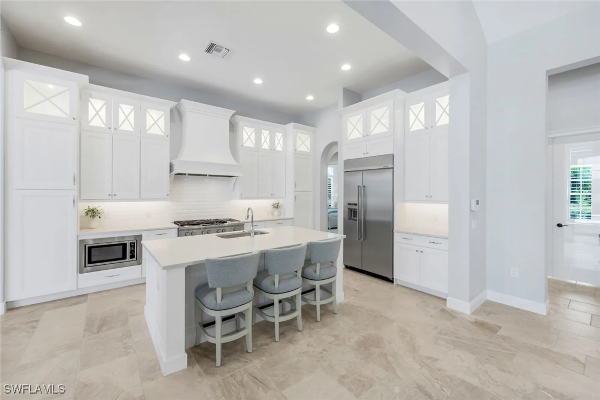 Property Slideshow image 9 of 47 | 3233 tavolara ln, Naples, FL, 34114