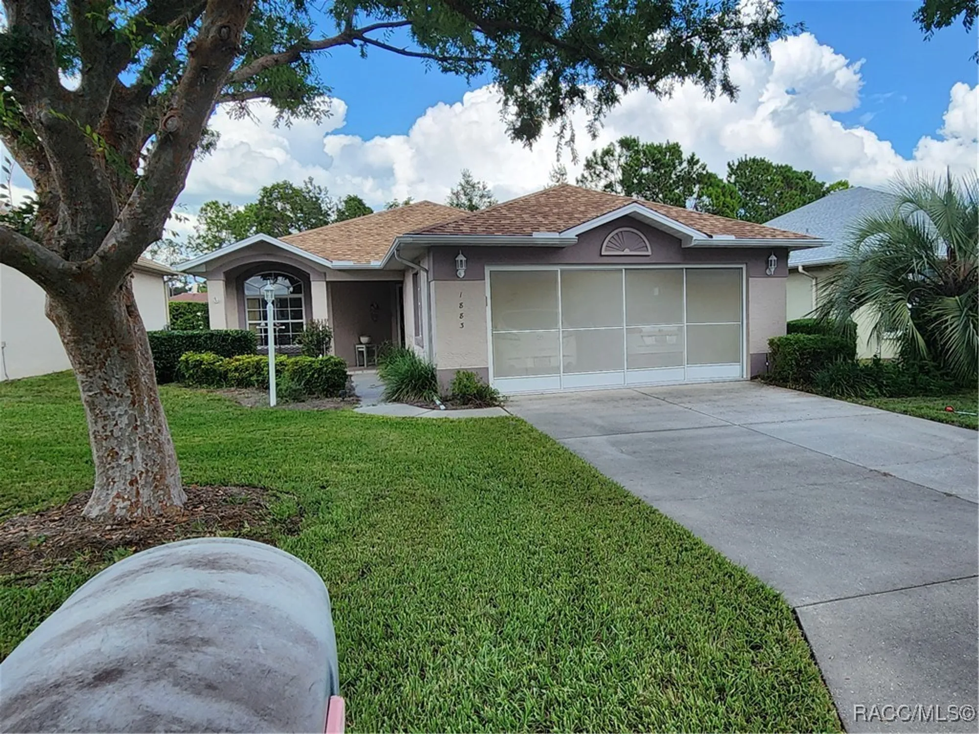 Property Slideshow image 1 of 73 | 1883 w shanelle path, Lecanto, FL, 34461