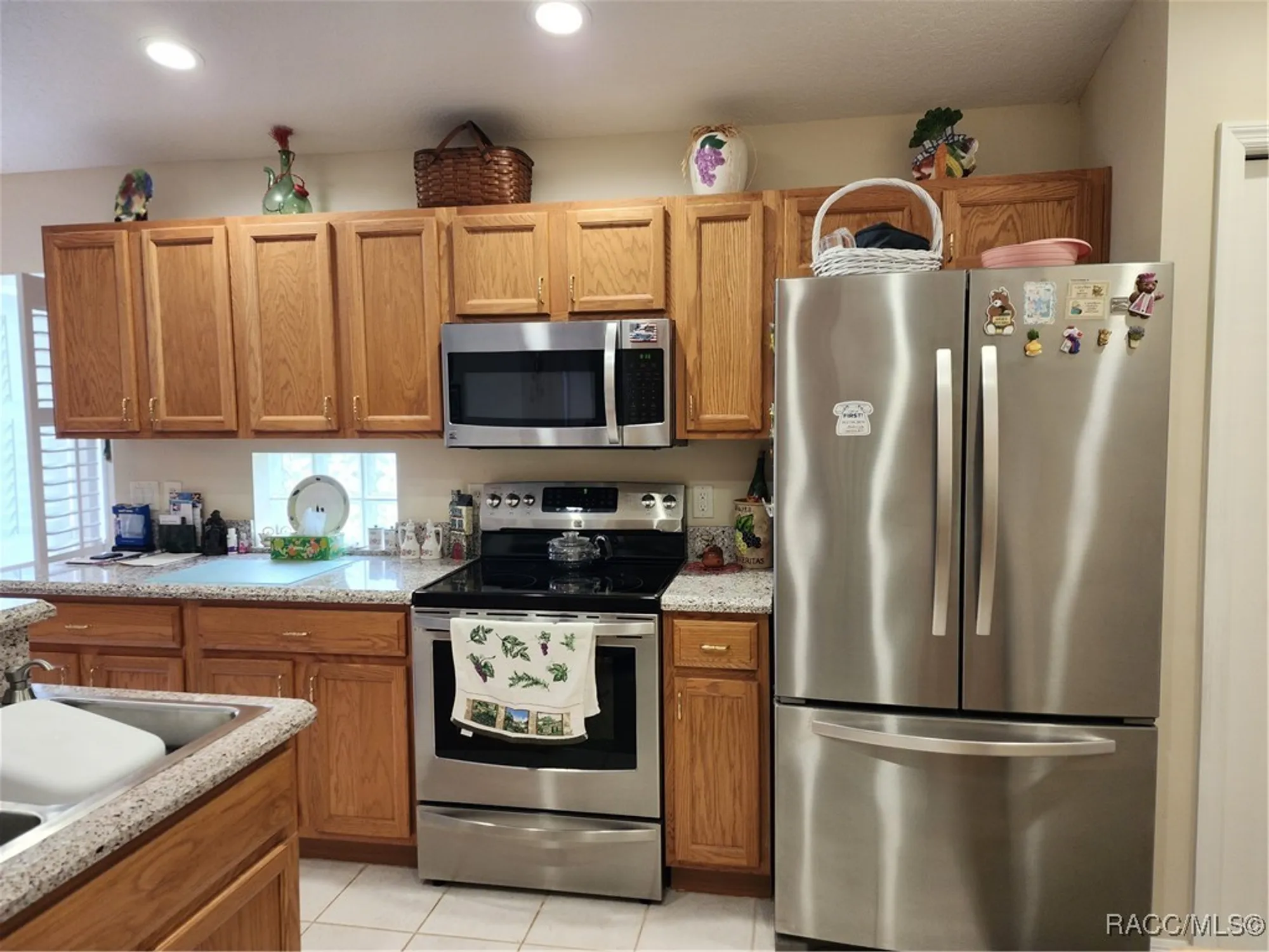 Property Slideshow image 8 of 73 | 1883 w shanelle path, Lecanto, FL, 34461