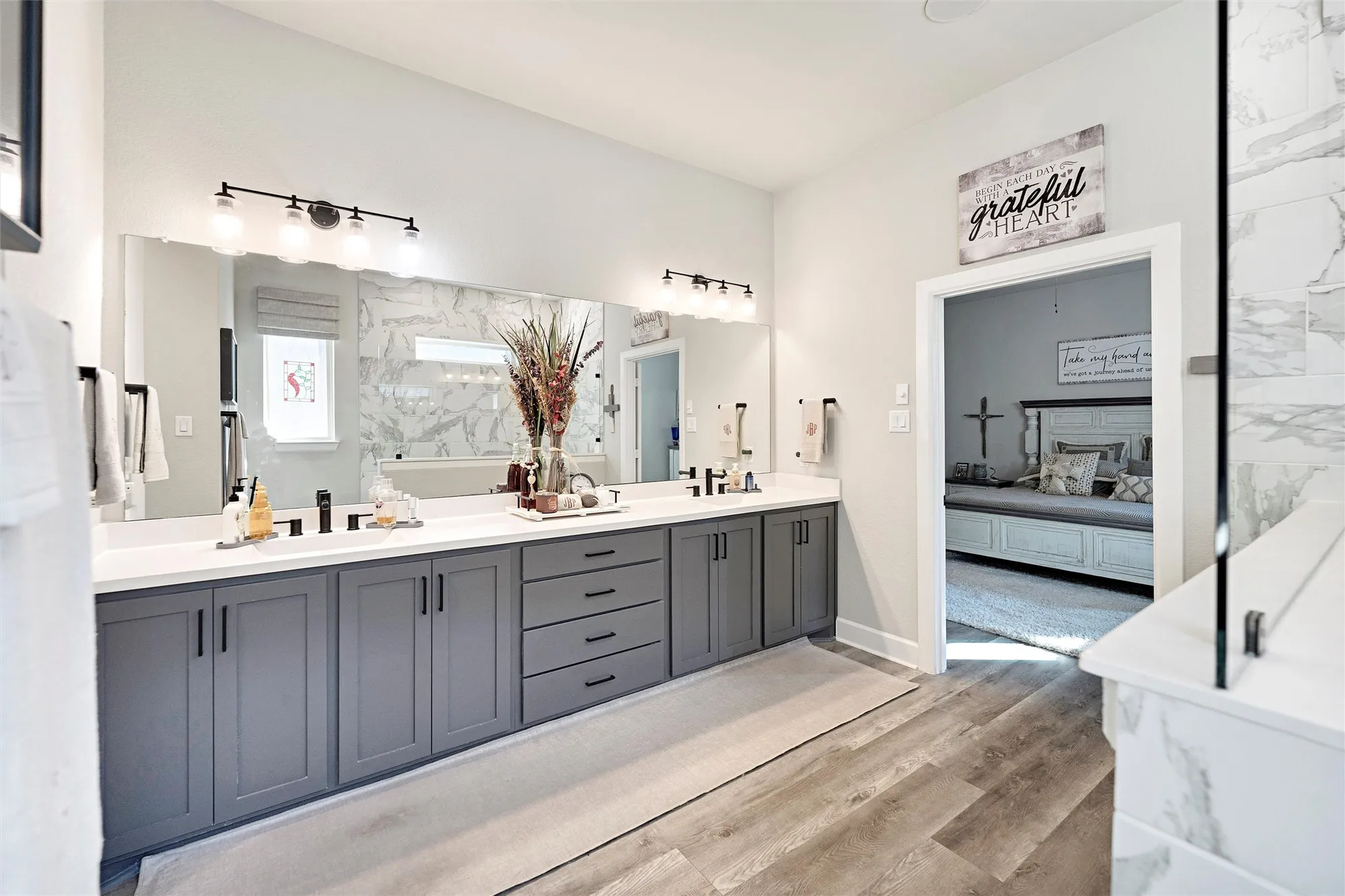 Property Slideshow image 25 of 39 | 4825 beaver creek dr, Arlington, TX, 76005