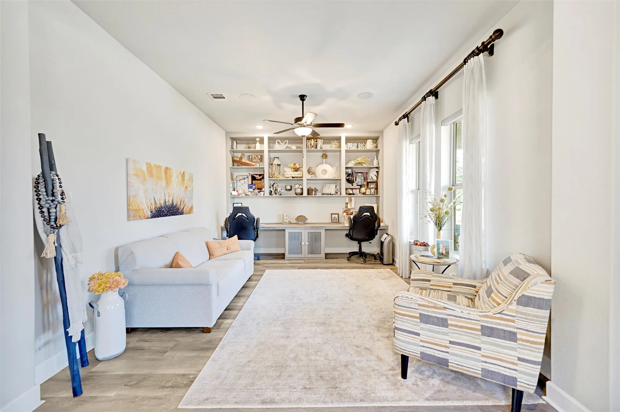 Property Slideshow image 7 of 39 | 4825 beaver creek dr, Arlington, TX, 76005