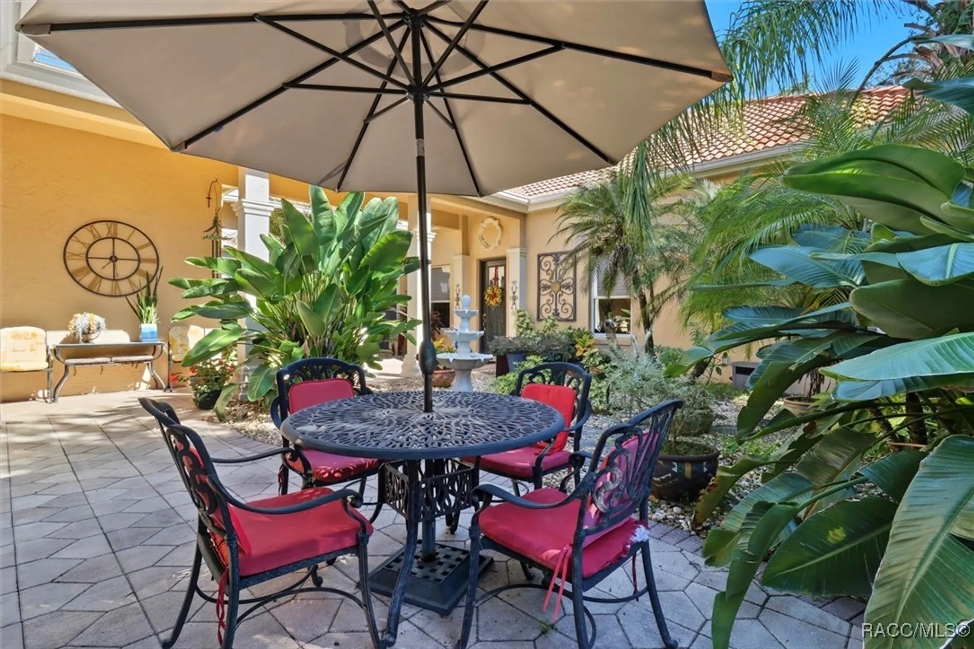 Property Slideshow image 18 of 78 | 1036 w lake valley ct, Hernando, FL, 34442