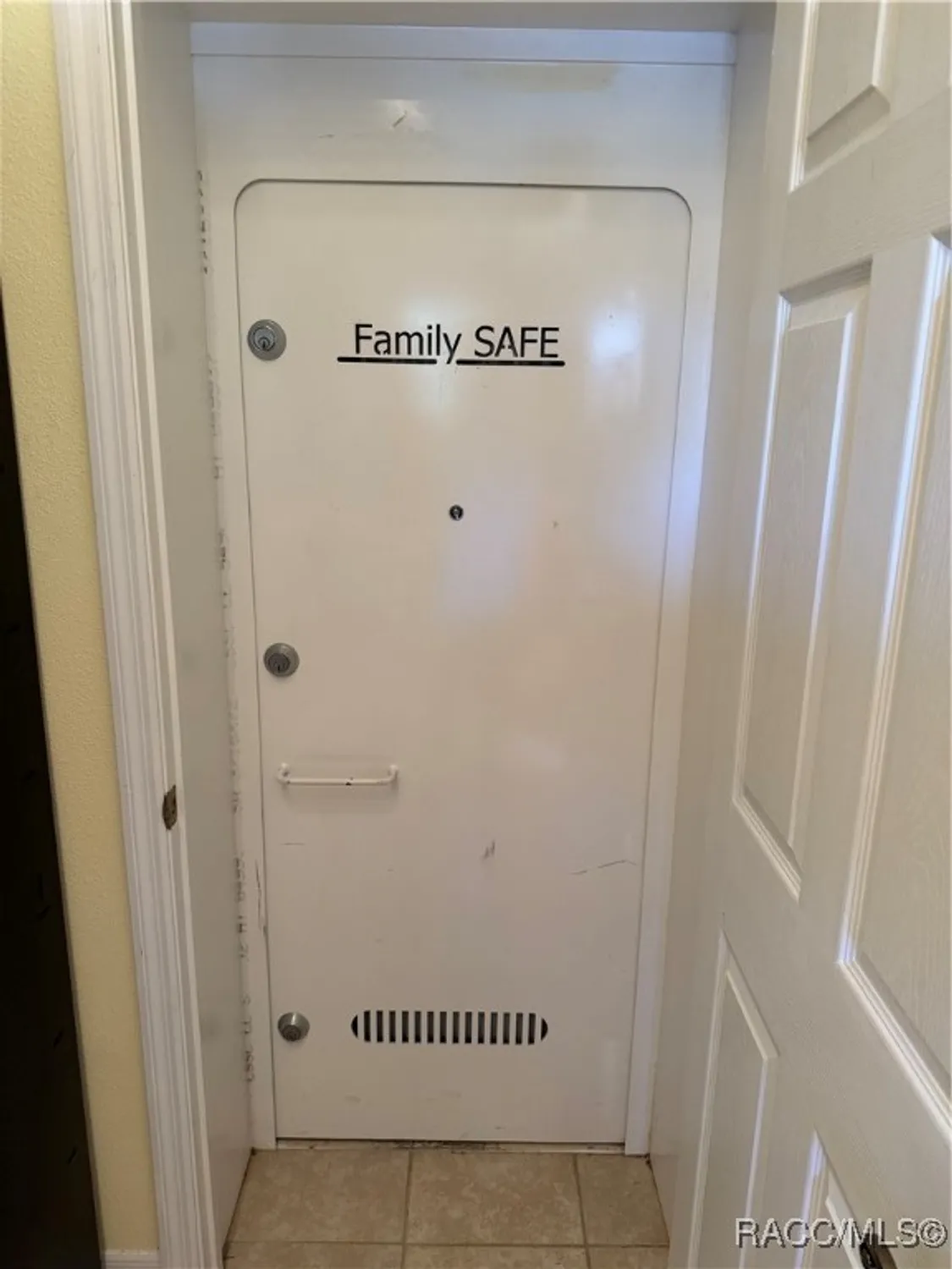 Property Slideshow image 65 of 78 | 1036 w lake valley ct, Hernando, FL, 34442