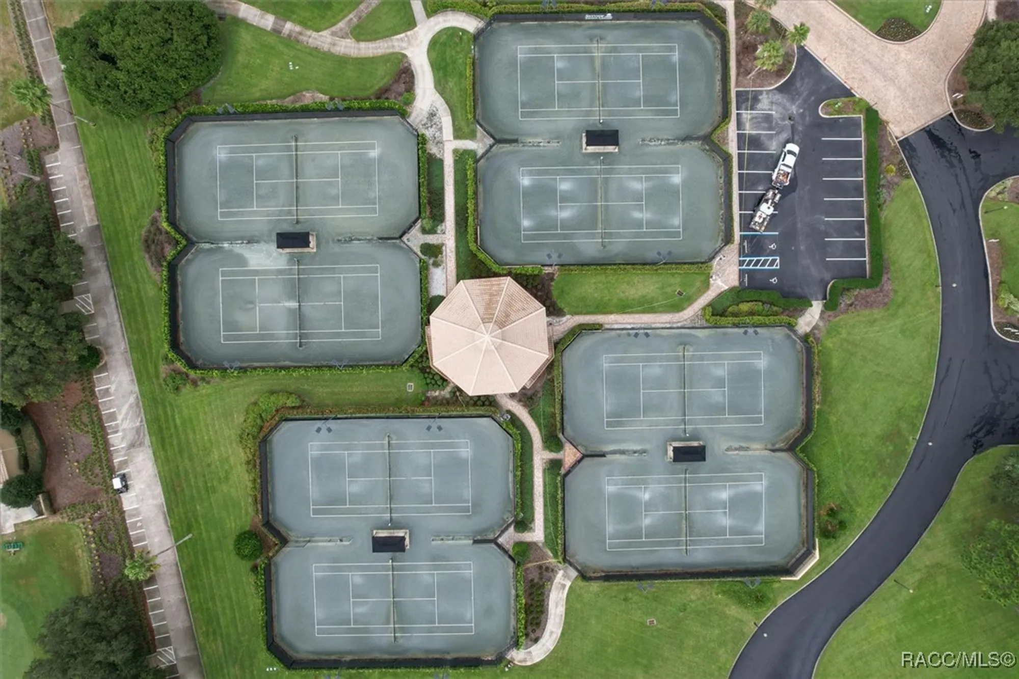 Property Slideshow image 73 of 78 | 1036 w lake valley ct, Hernando, FL, 34442