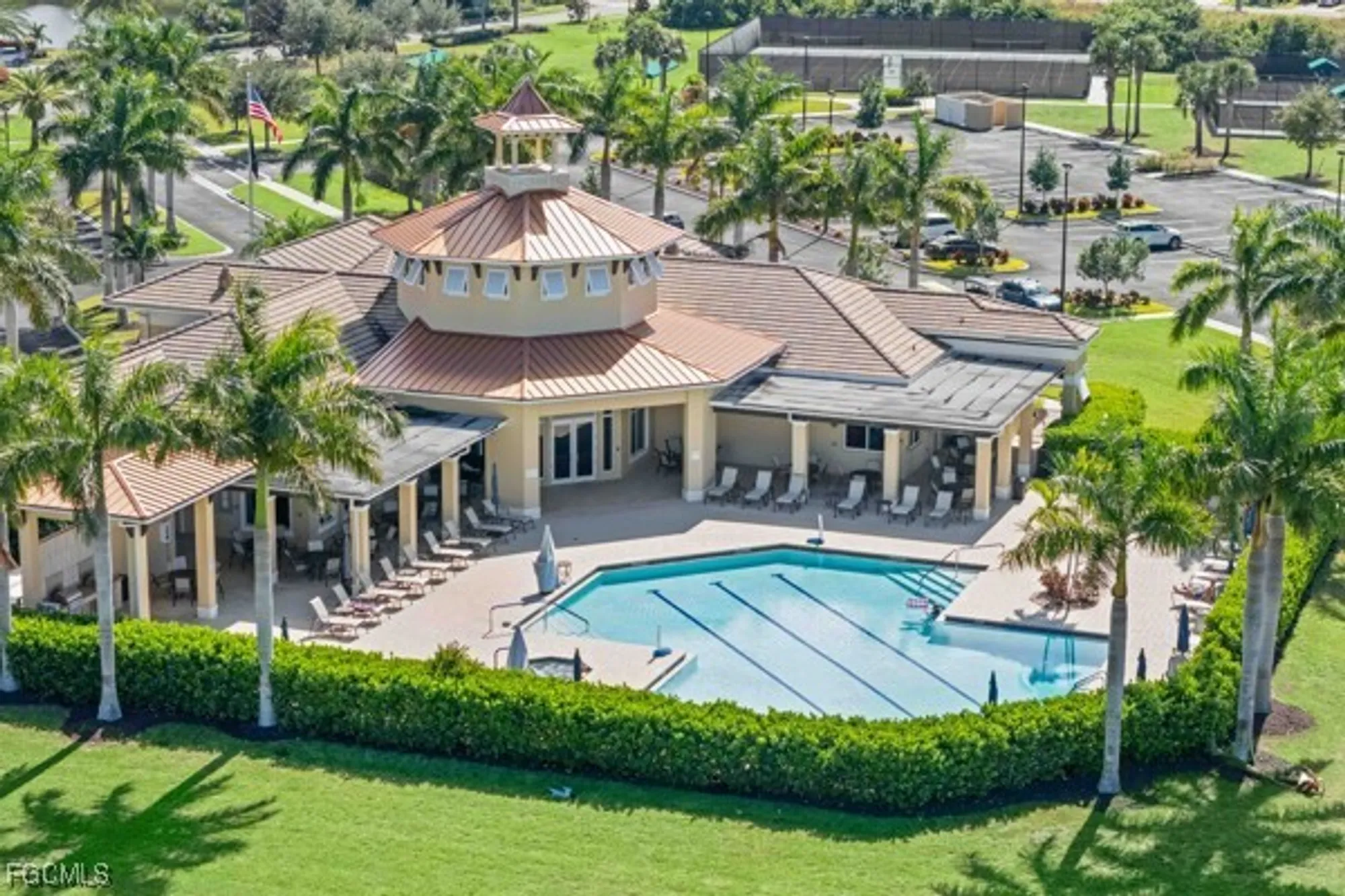 Property Slideshow image 10 of 41 | 2197 summersweet dr, Alva, FL, 33920