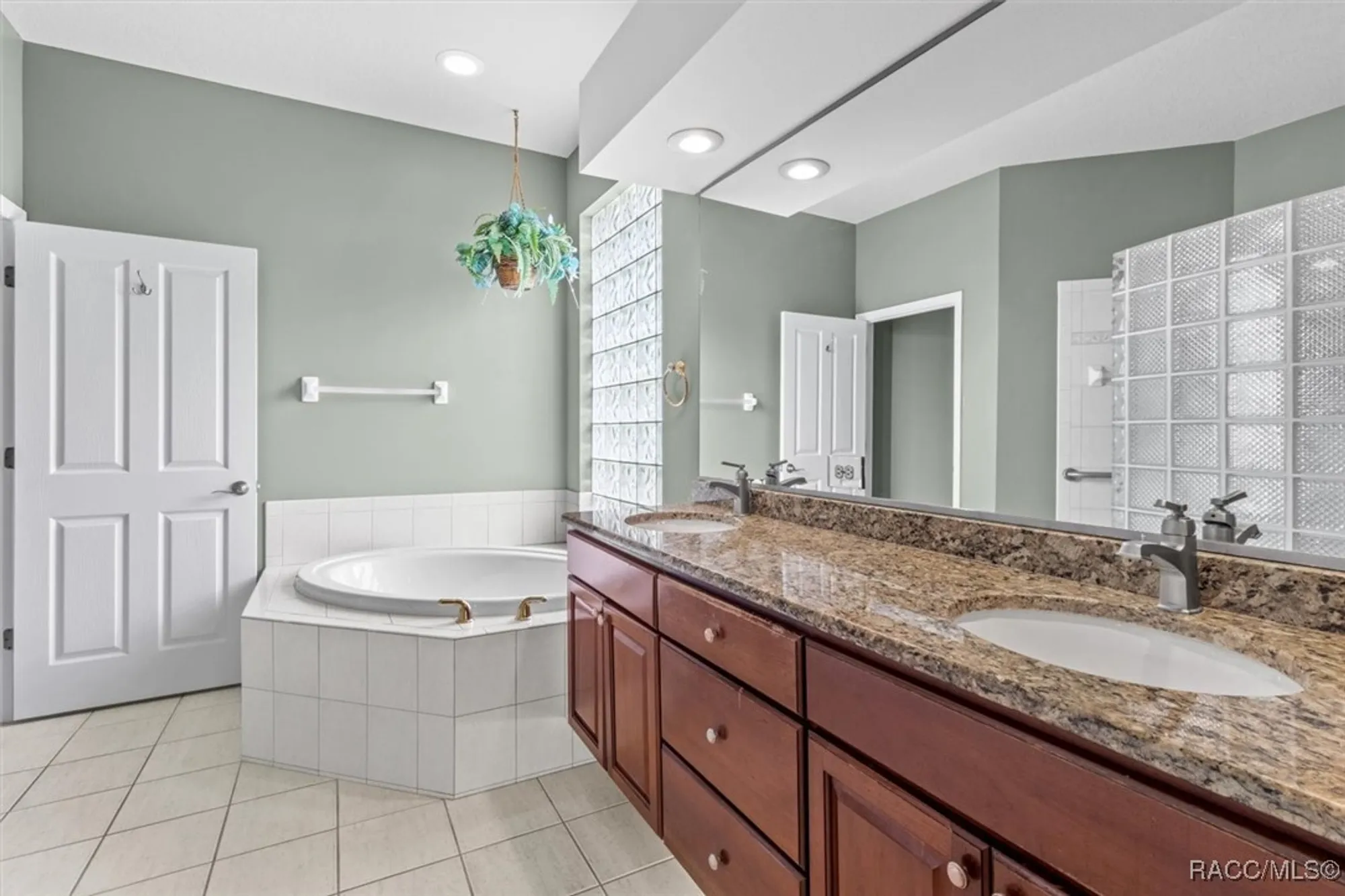 Property Slideshow image 42 of 67 | 126 w mickey mantle path, Hernando, FL, 34442